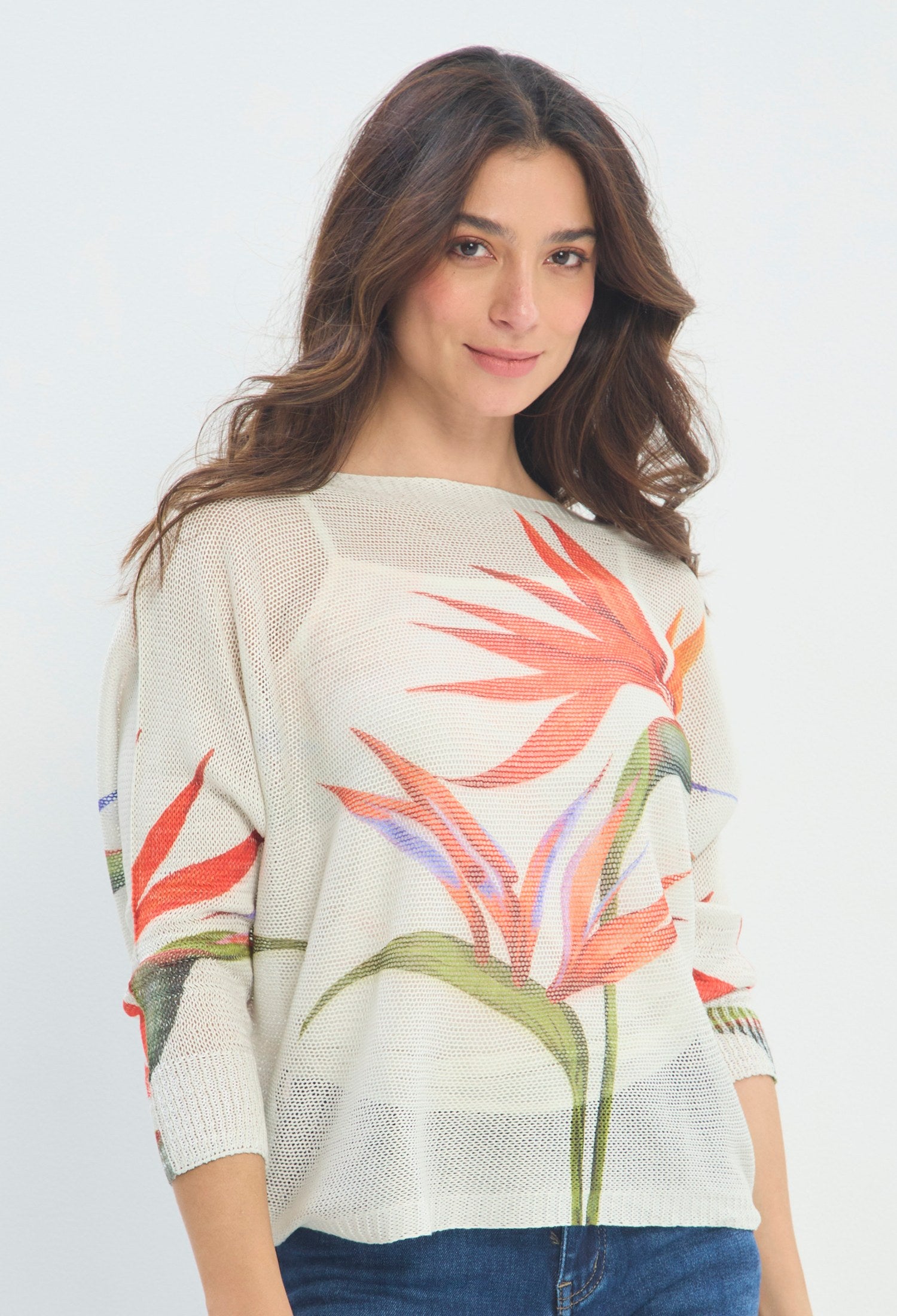 Blusa Tejida Estampado Floral crudo con estampado tropical BYBLA