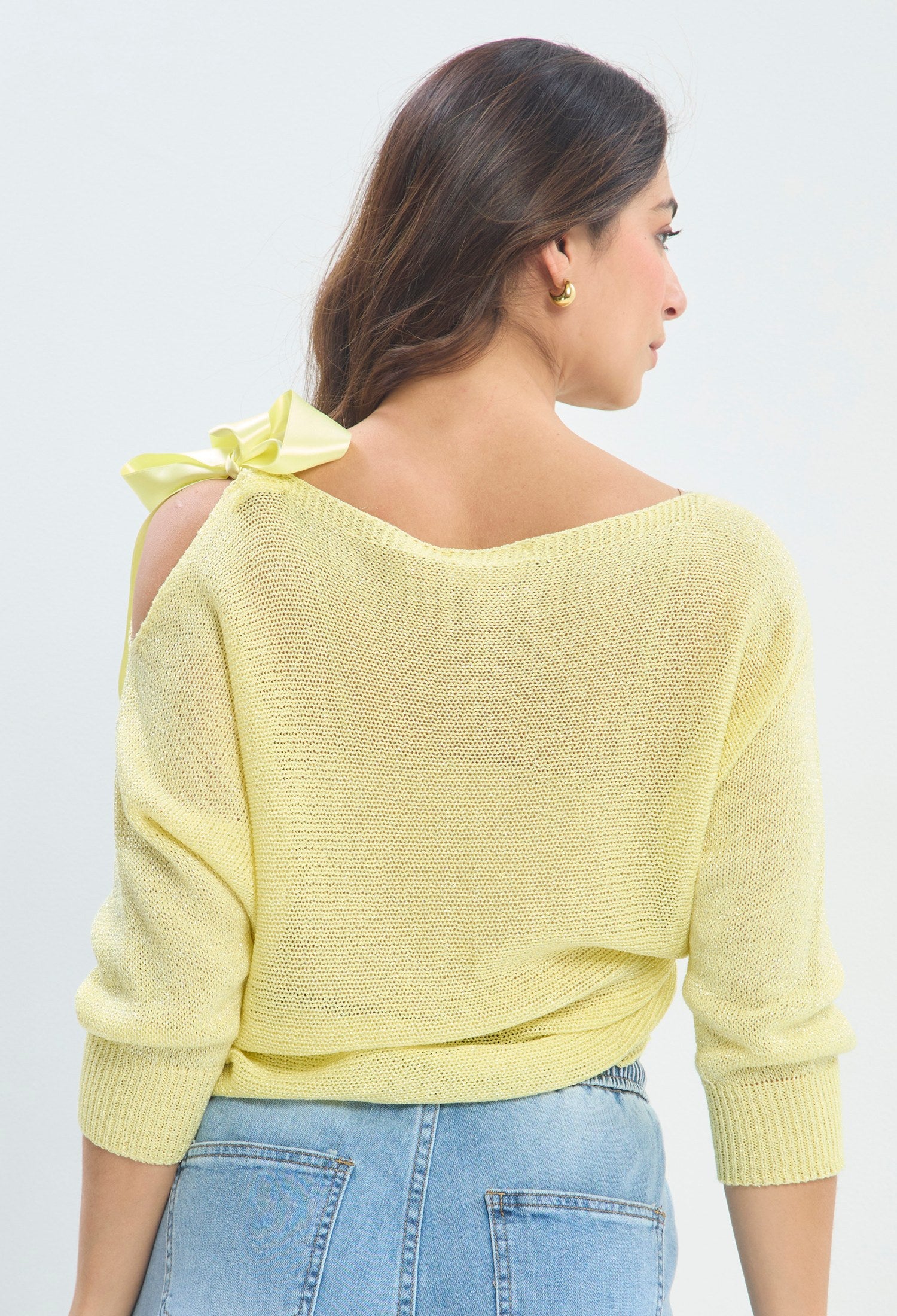 Blusa Tejida Hombro Descubierto amarillo pastel BYBLA