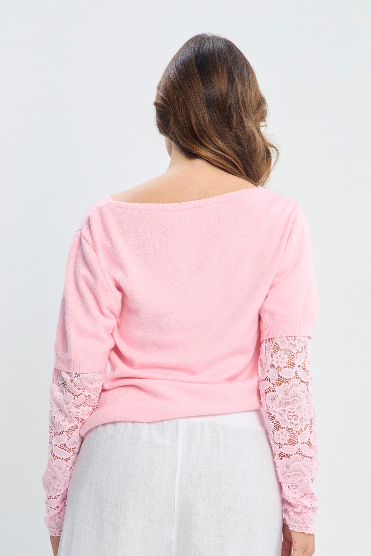 Blusa Tejida Manga Corta con Detalles en Encaje NEW vista 3 - BYBLA Colombia