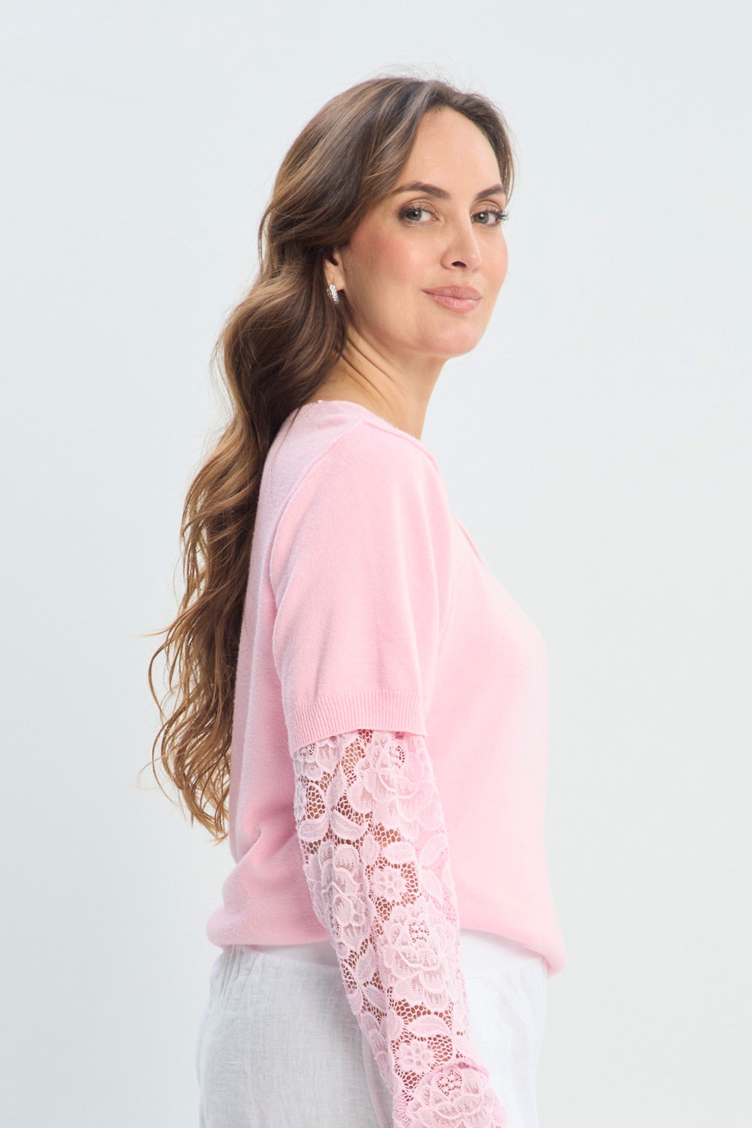 Blusa Tejida Manga Corta con Detalles en Encaje NEW vista 5 - BYBLA Colombia