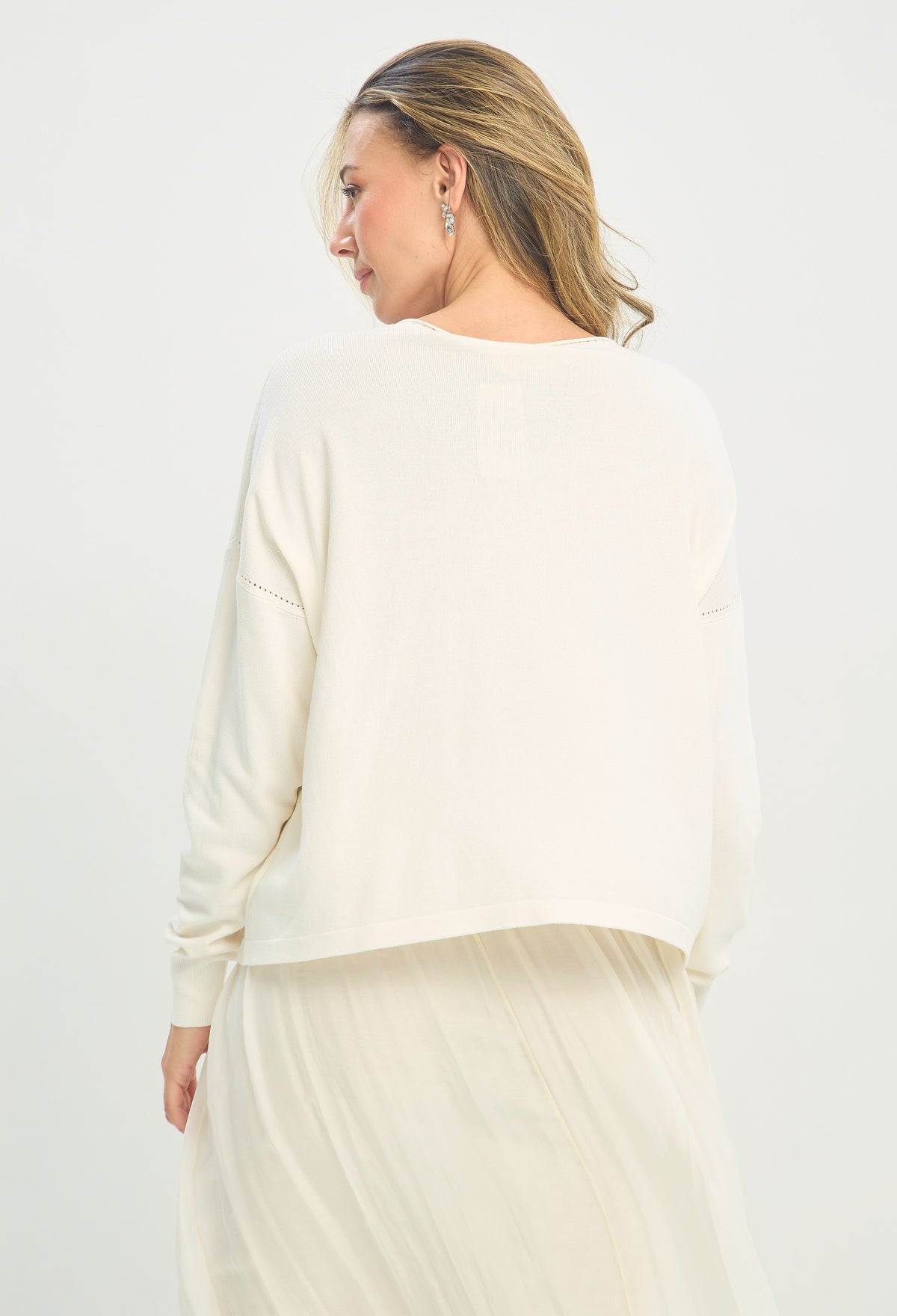 Blusa Tejida Manga Larga Cristales Marfil BYBLA - vista 3