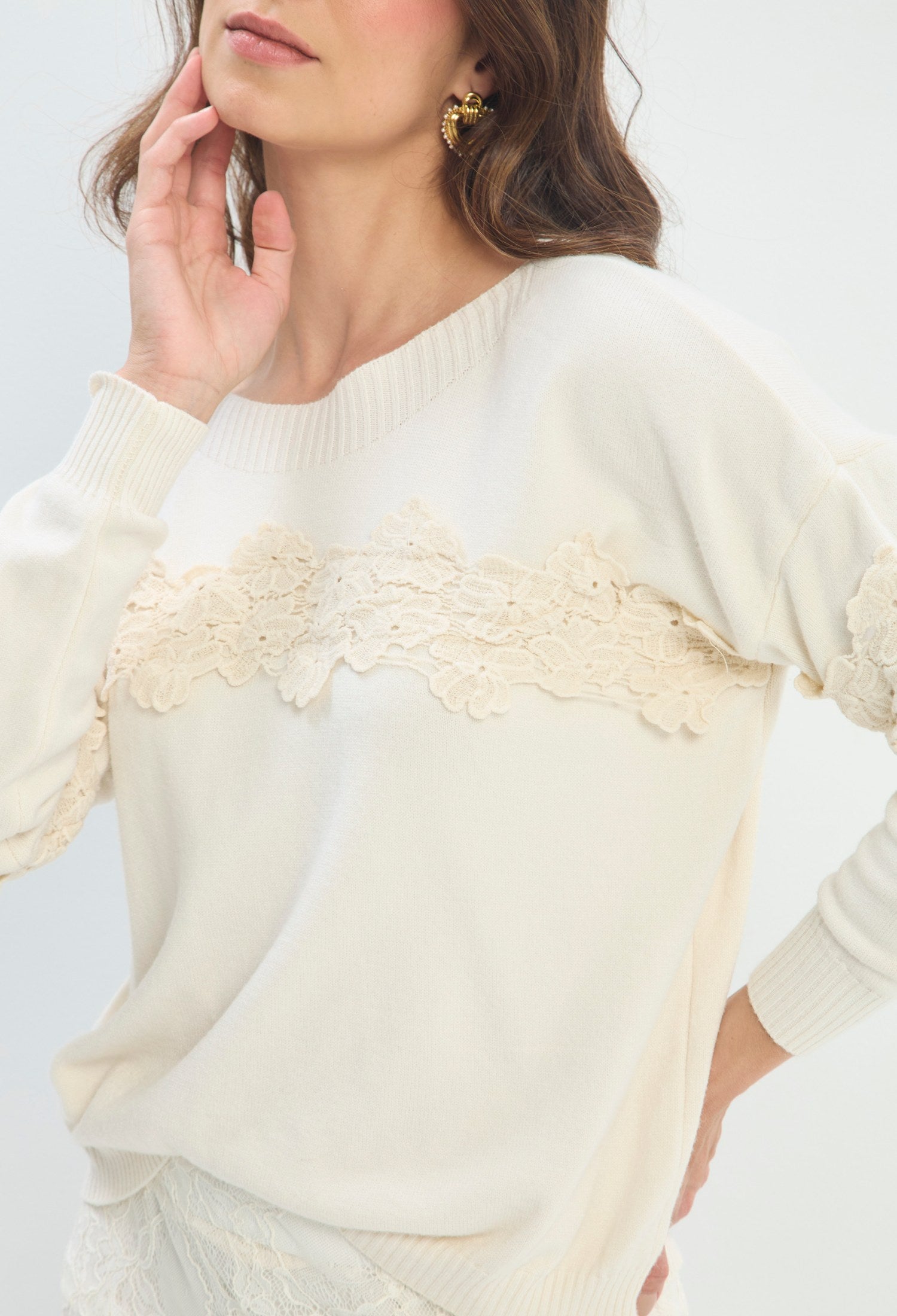 Buzo Crochet Floral crudo sale BYBLA - vista 5