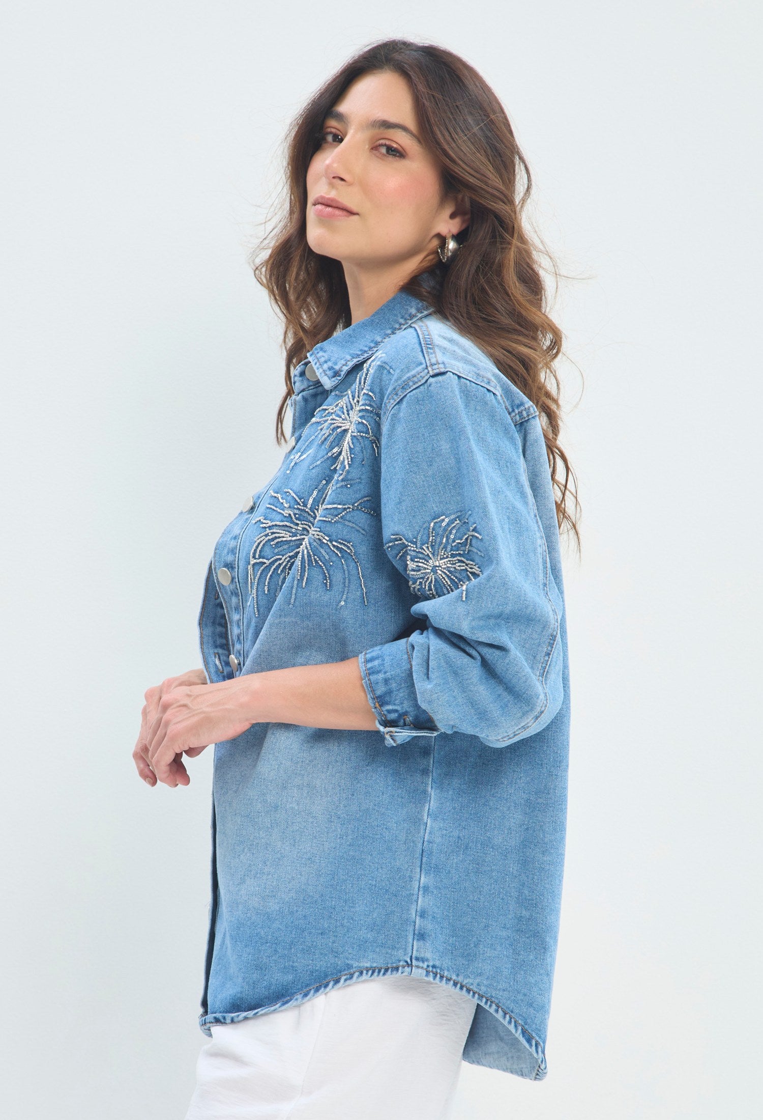 Camisa Denim Bordado Fuegos azul denim BYBLA - vista 2