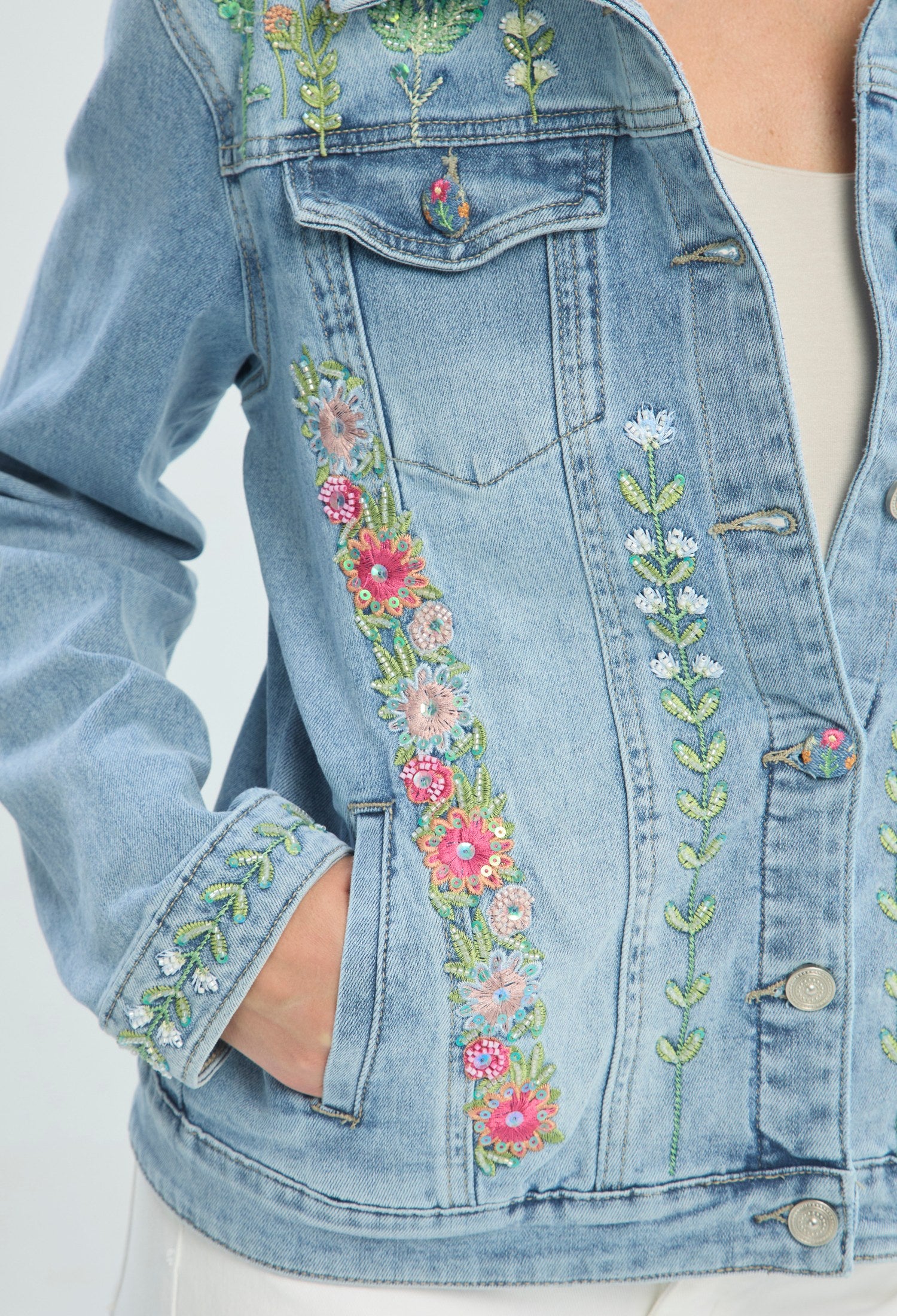 Chaqueta denim azul con flores bordadas multicolor BYBLA - vista 5