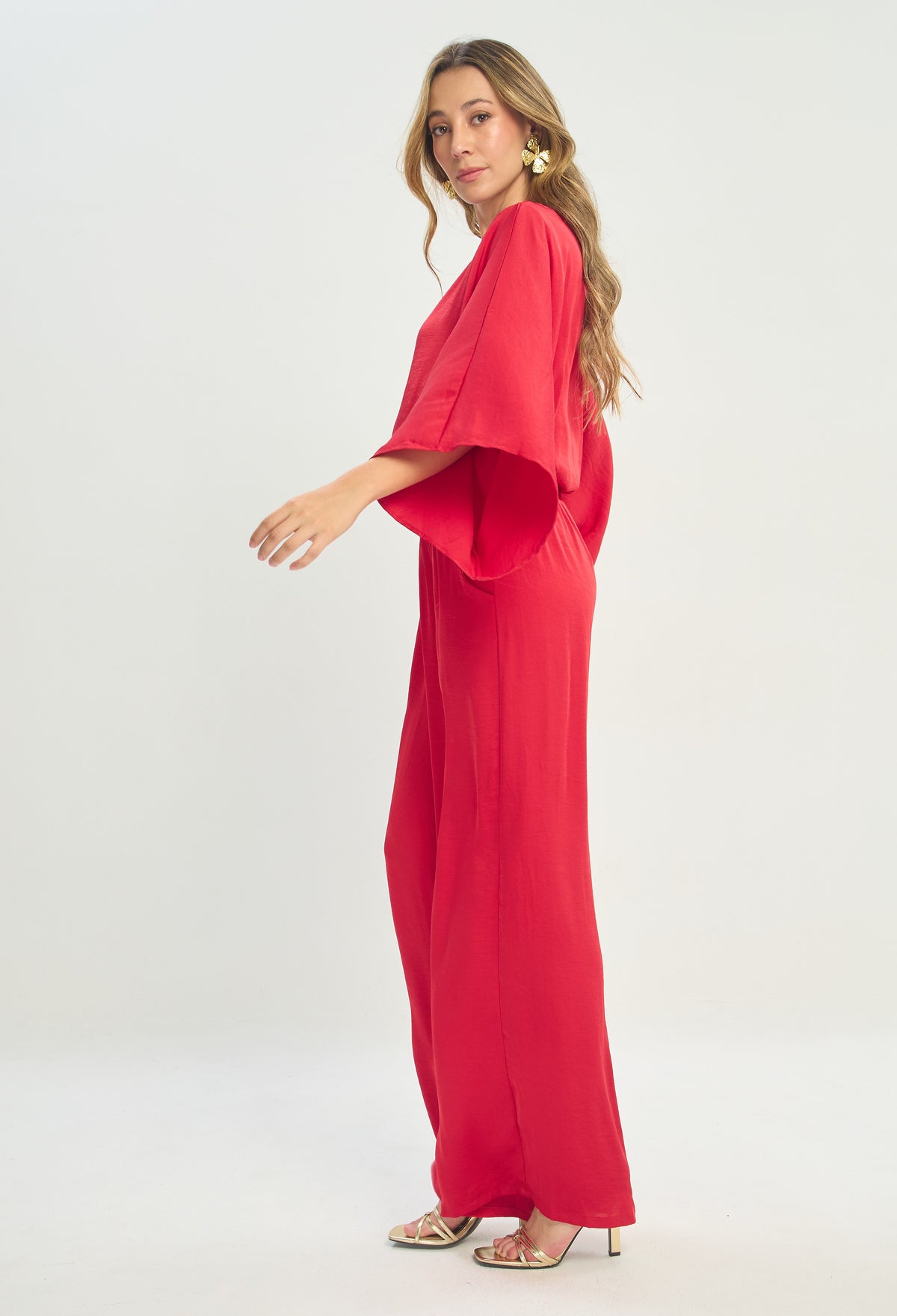 Conjunto Blusa Mangas Kimono y Pantalón Ancho Rojo BYBLA - vista 2