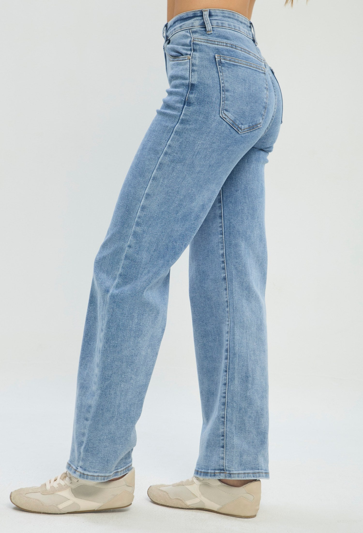 Jean wide leg azul medio tiro alto BYBLA - vista 3