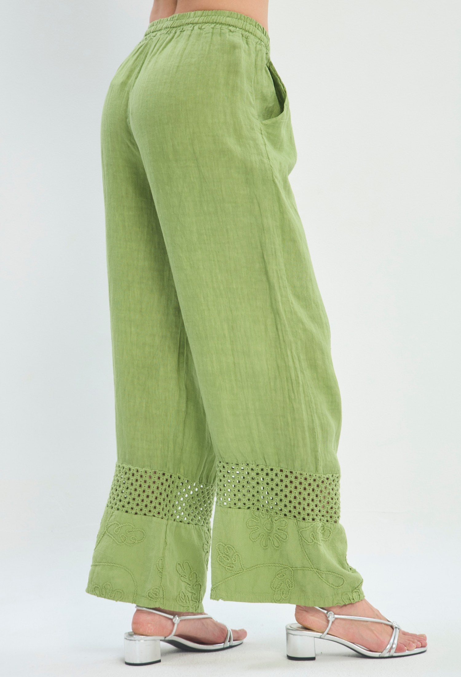 Pantalón Ancho Lino Calado verde manzana BYBLA - vista 3