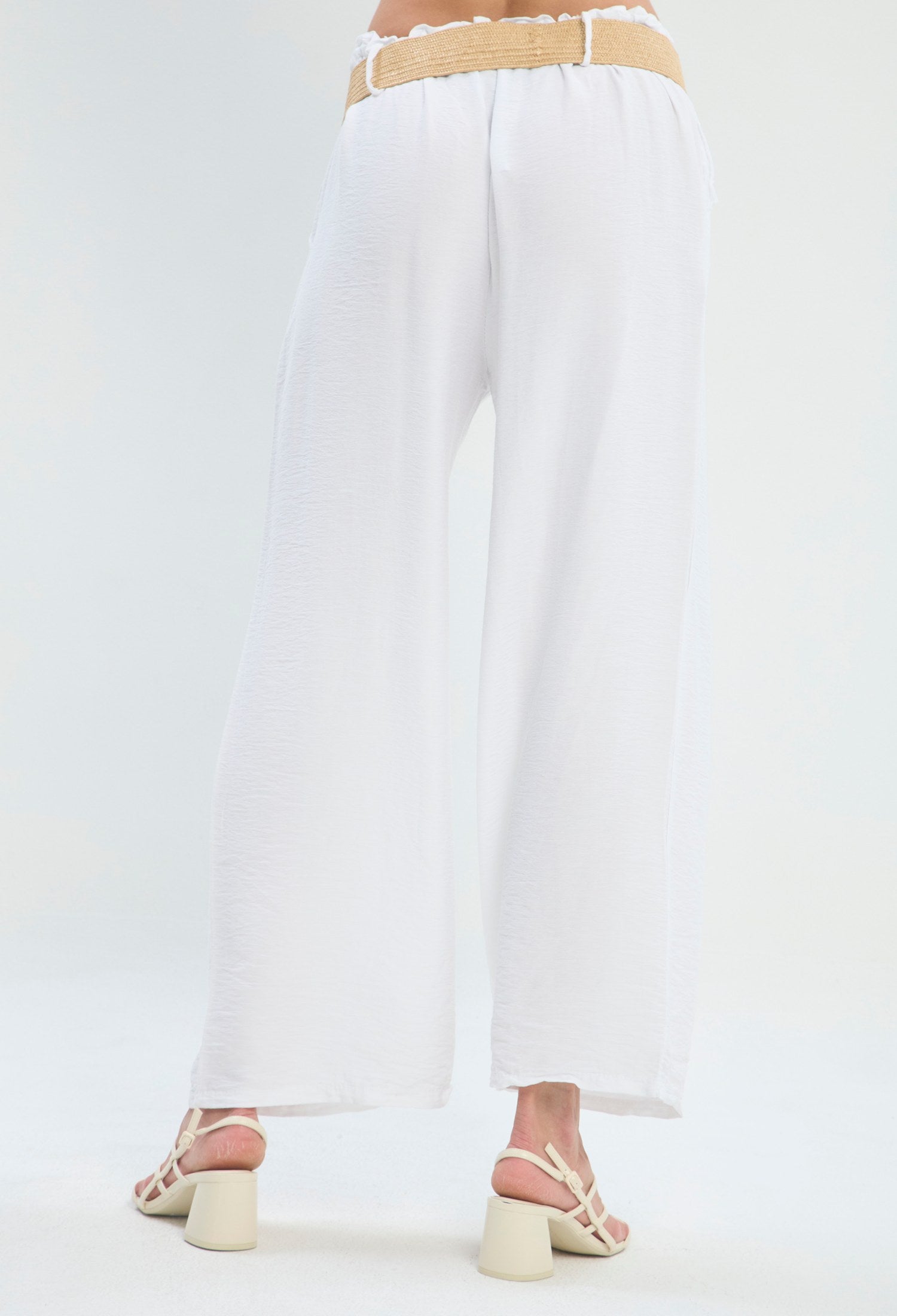 Pantalón Recto Cintura Correa blanco BYBLA