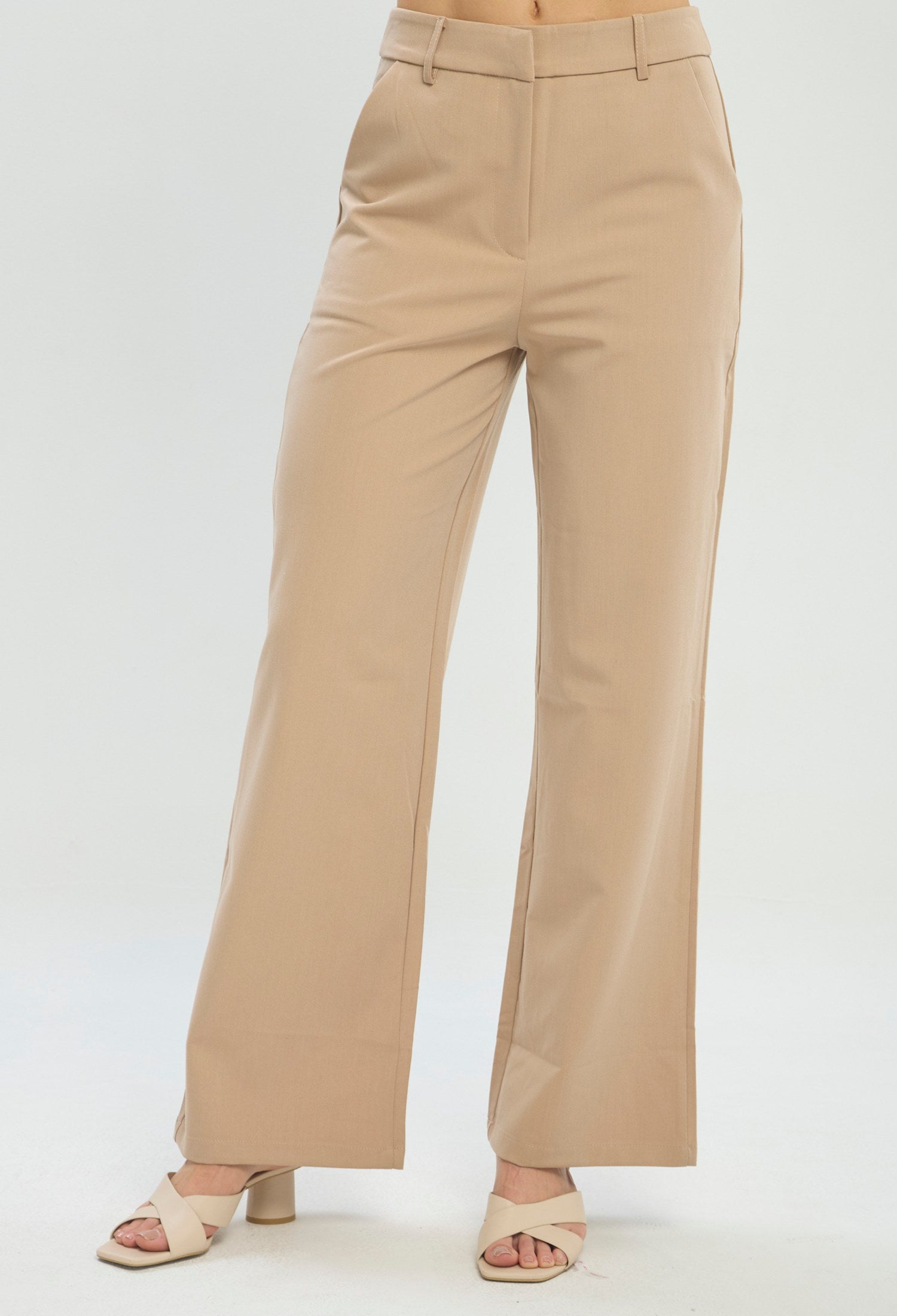 Pantalón sastre beige recto tiro alto BYBLA