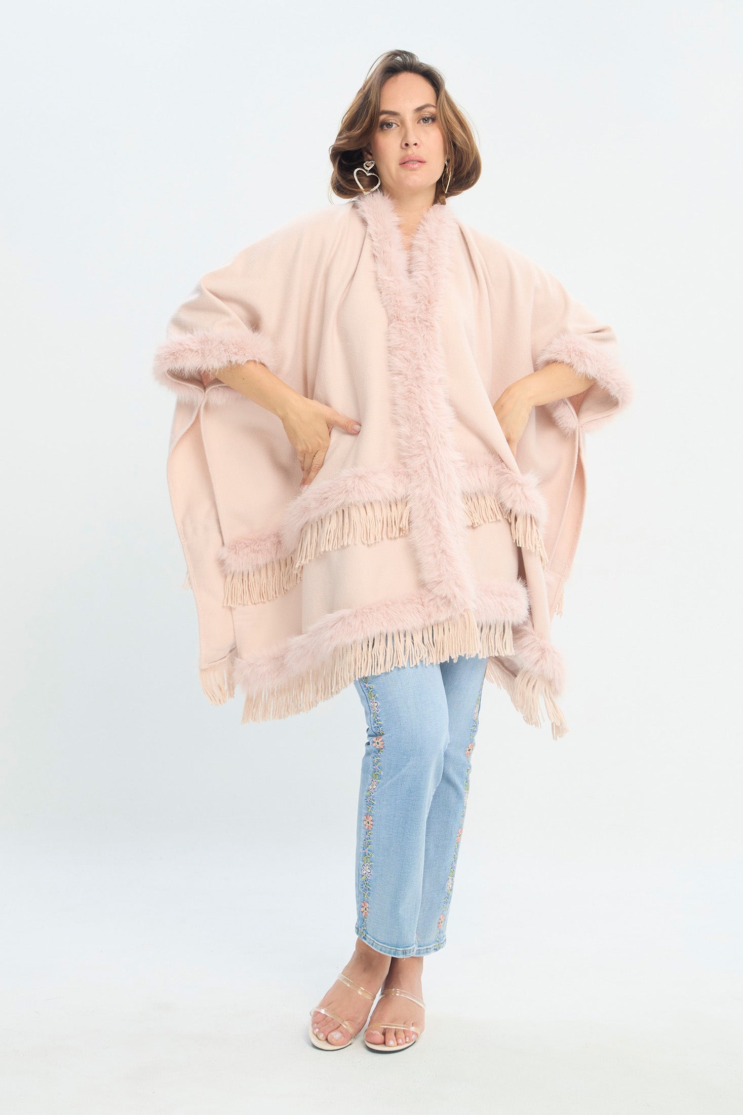 Poncho con Mangas NEW