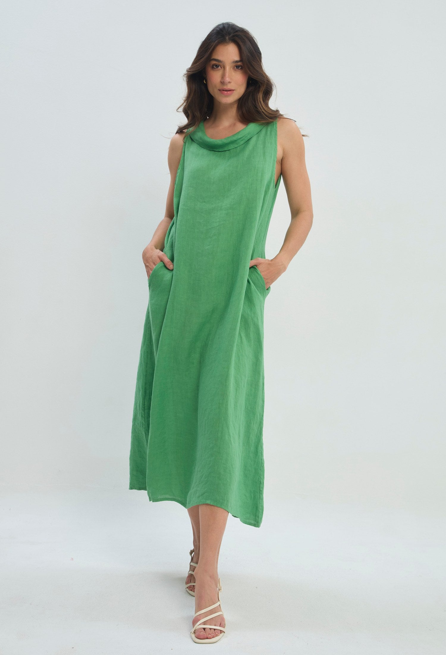 Vestido Largo de Lino Drapeado verde esmeralda sale BYBLA