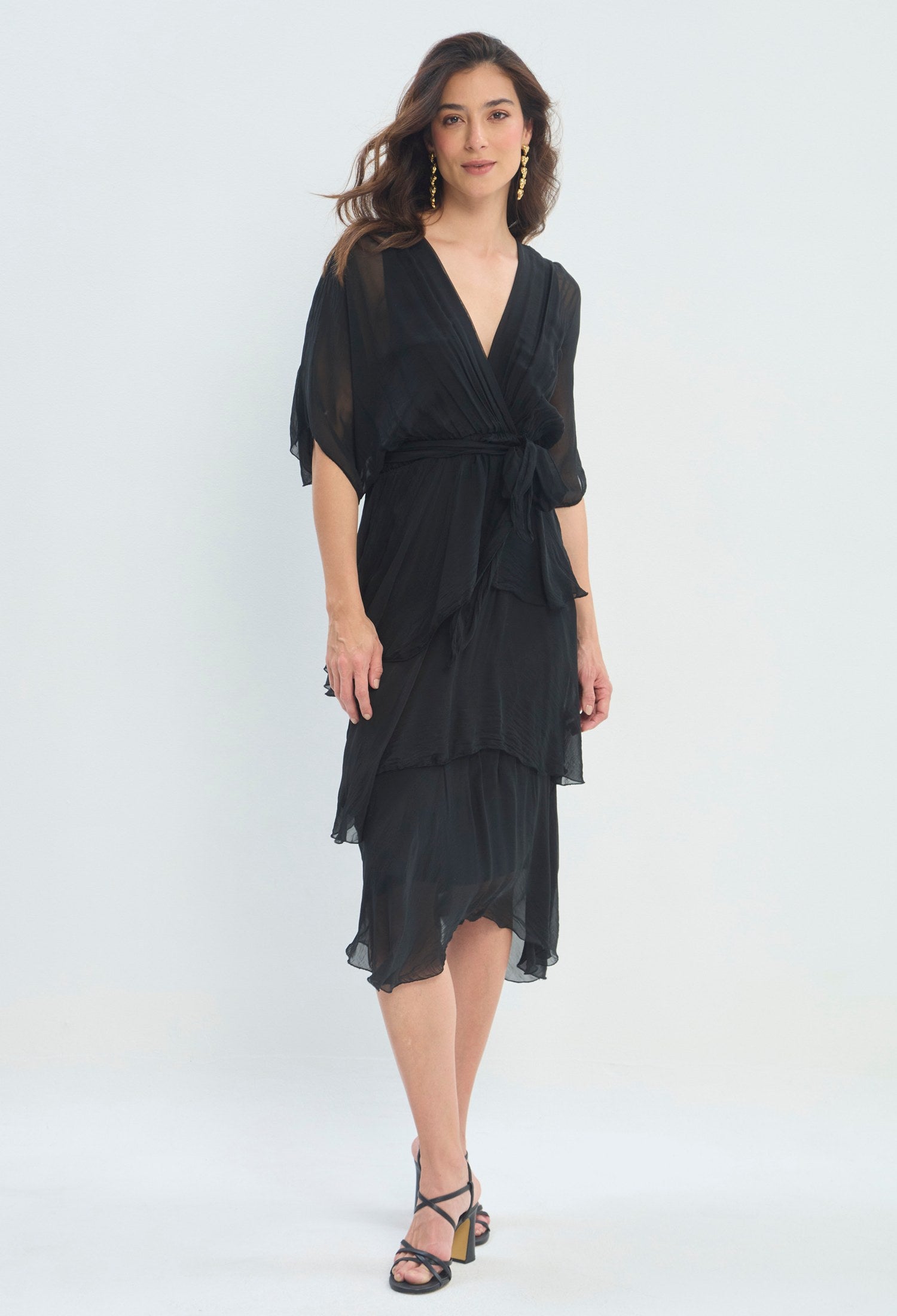 Vestido Largo Cruzado Capas negro BYBLA