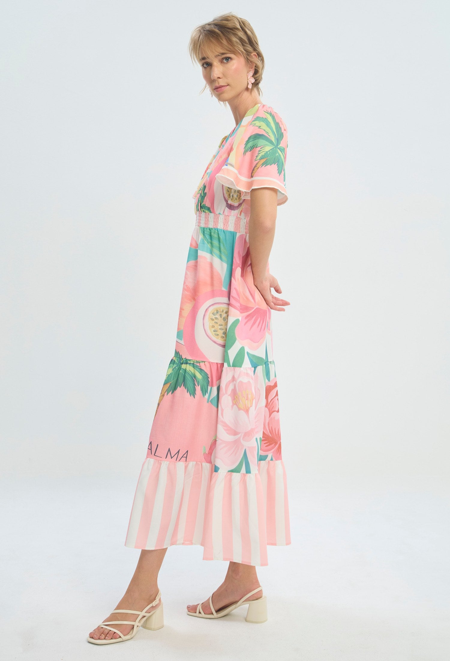 Vestido largo con estampado tropical de frutas y guacamayas BYBLA - vista 2