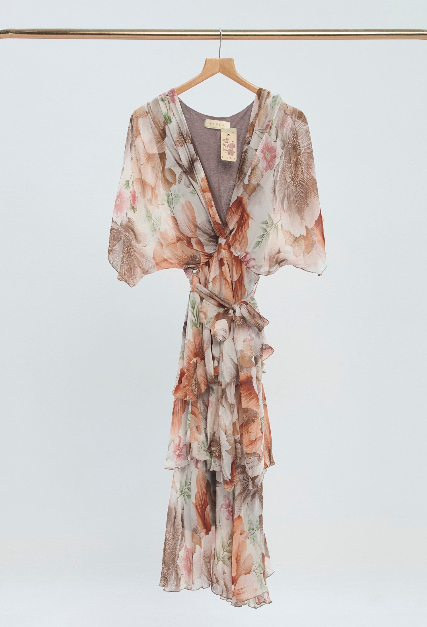 Vestido Largo Floral Cruzado beige terracota BYBLA