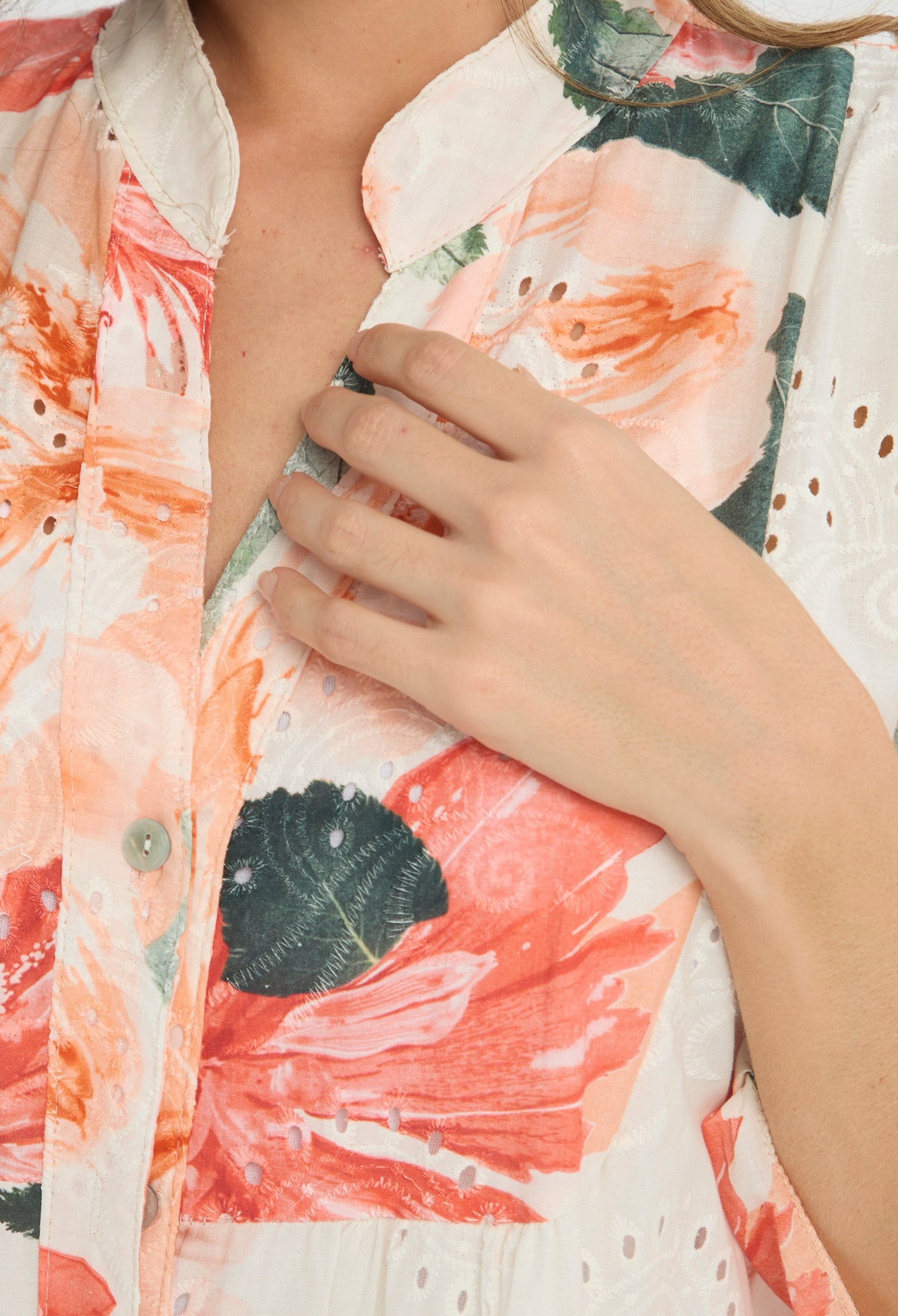 Vestido largo naranja con estampado floral y manga acampanada - vista 4