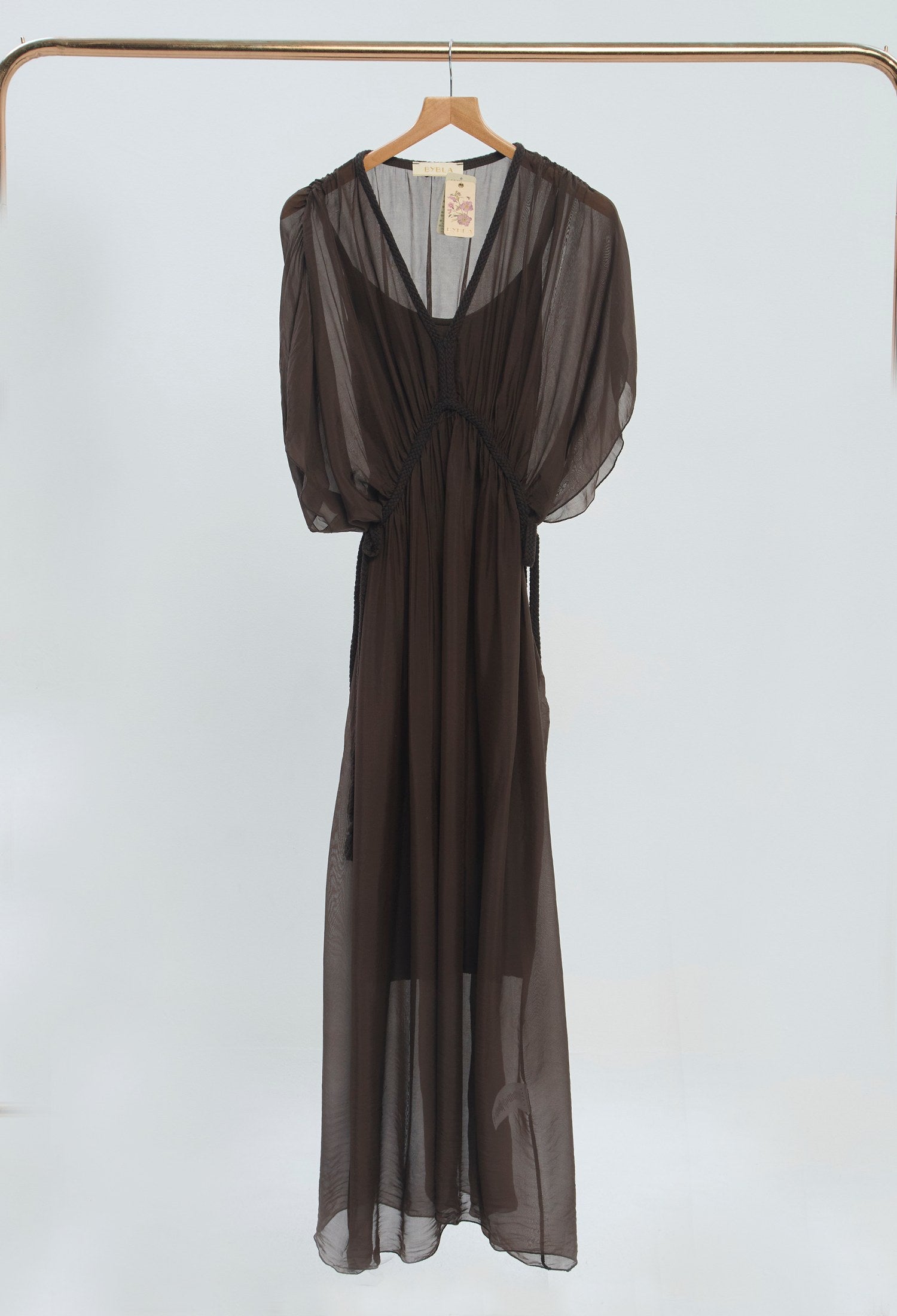 Vestido Largo Fruncido Vaporoso marrón chocolate BYBLA