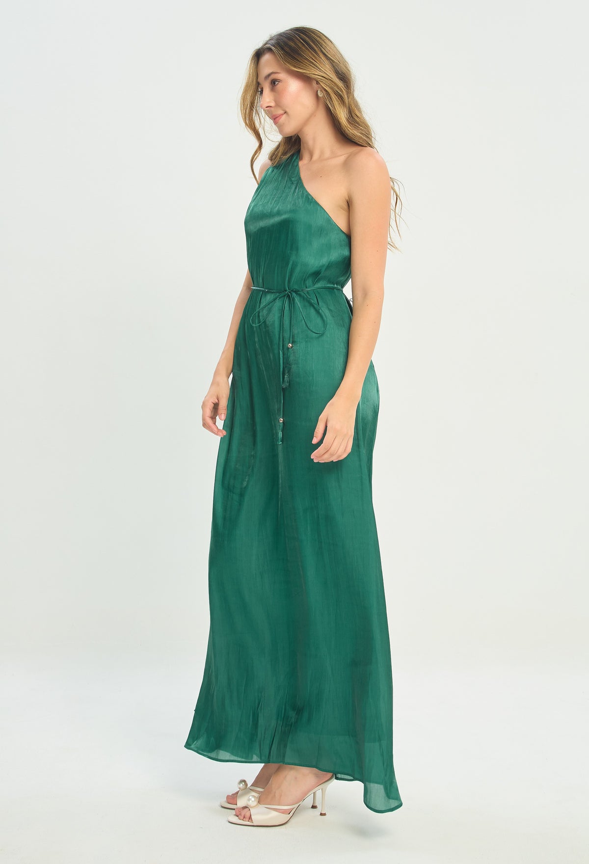 Vestido Largo Un Hombro Argolla Verde Esmeralda BYBLA - vista 2