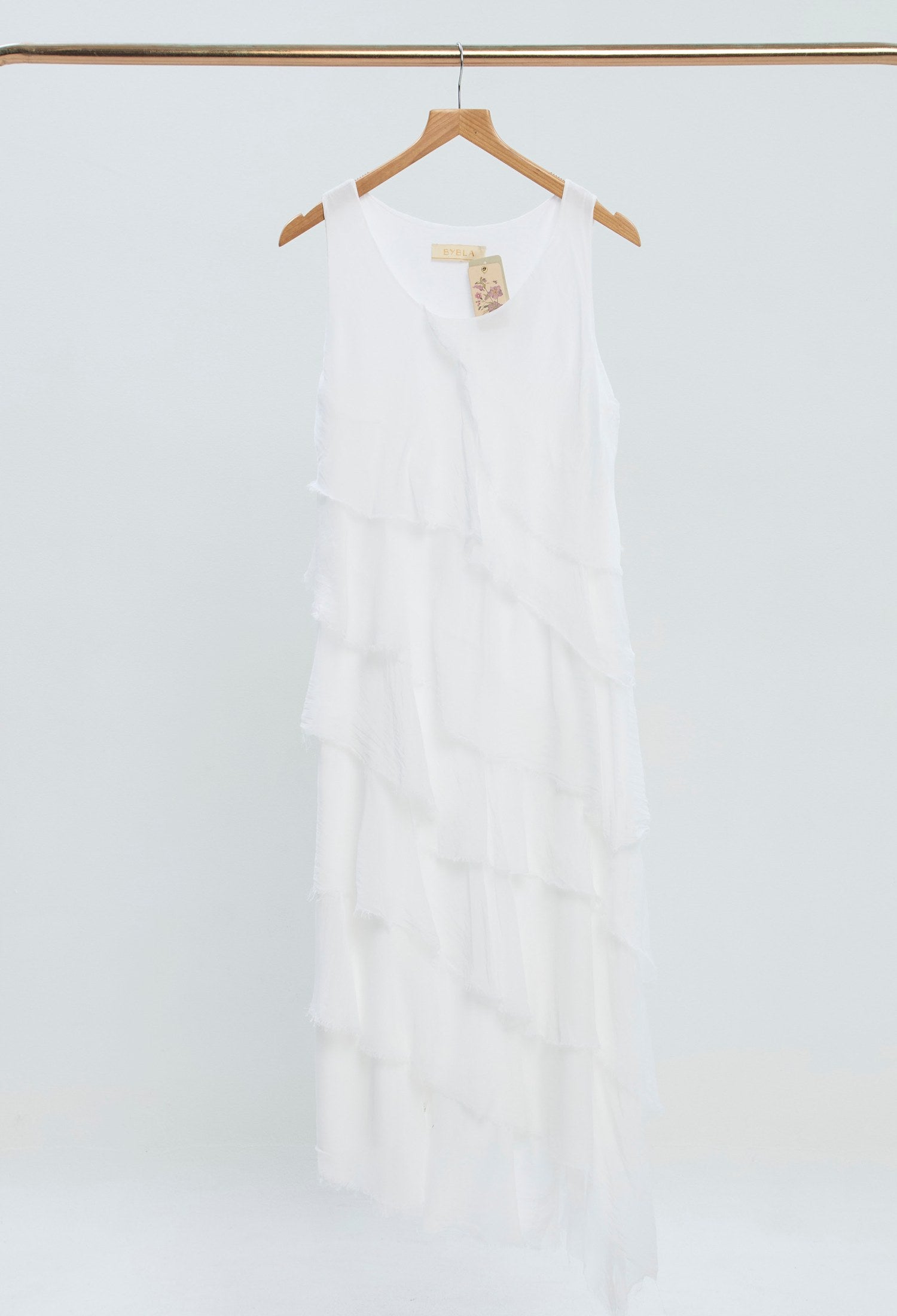 Vestido Largo Volados Deshilachados blanco BYBLA