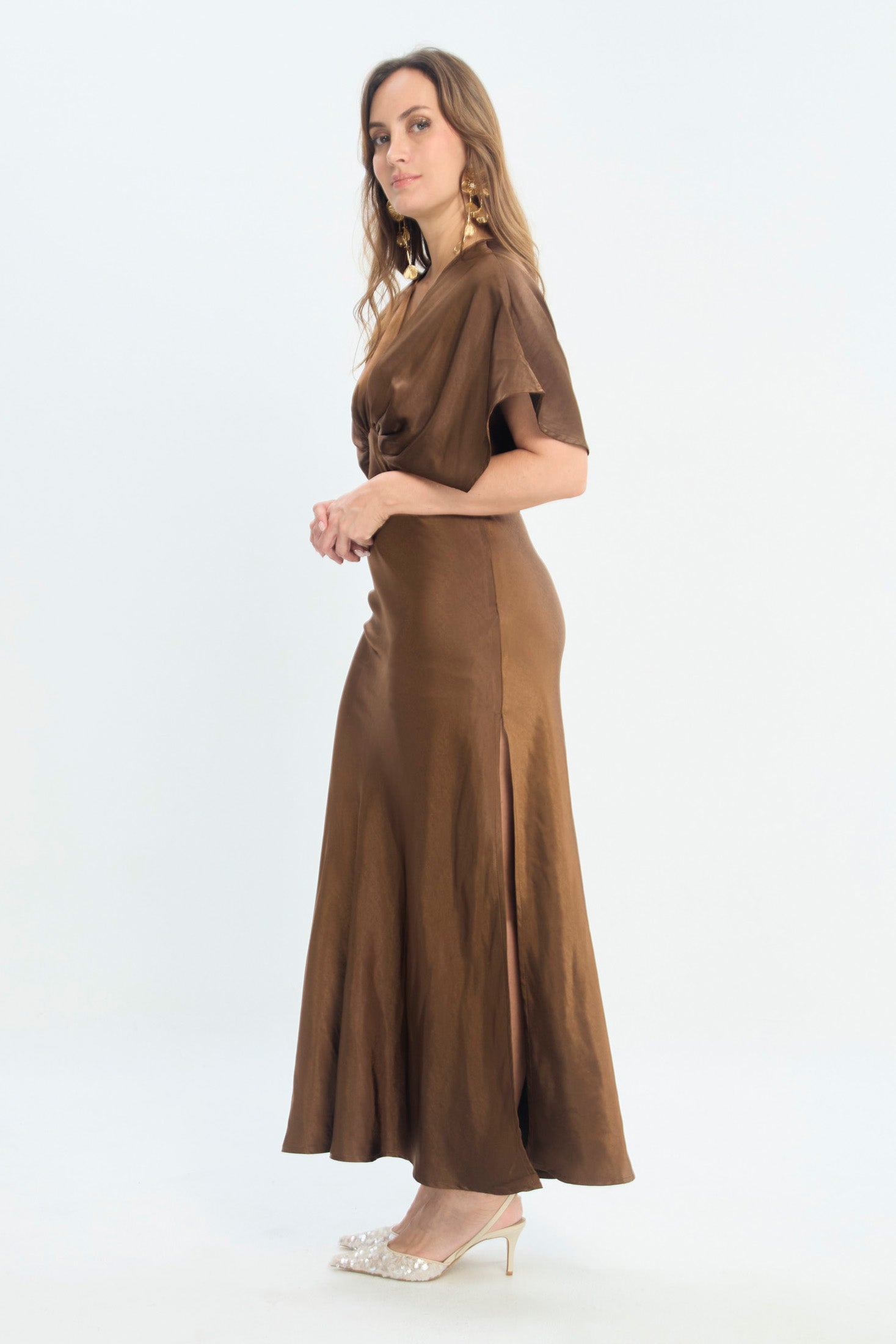 Vestido Largo en Satín NEW vista 2 - BYBLA Colombia