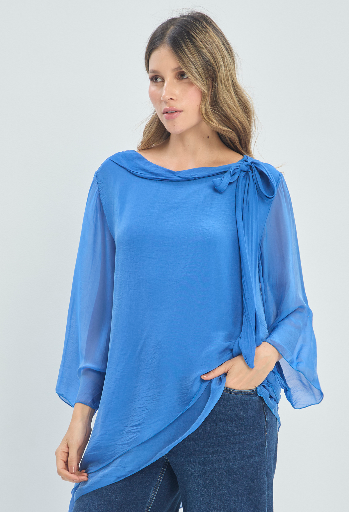 Blusa Manga 3/4 Azul con Lazo BYBLA