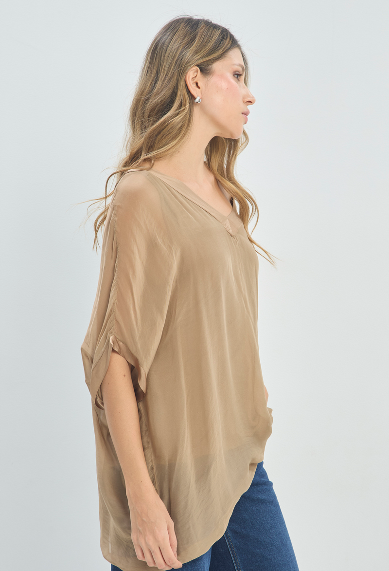 Blusa Manga Corta Camel en Seda BYBLA - vista 2