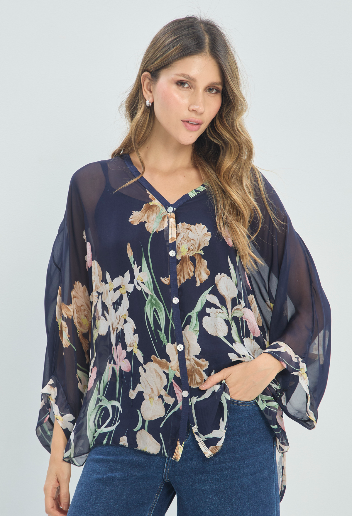 Blusa con Camisilla Azul Floral BYBLA