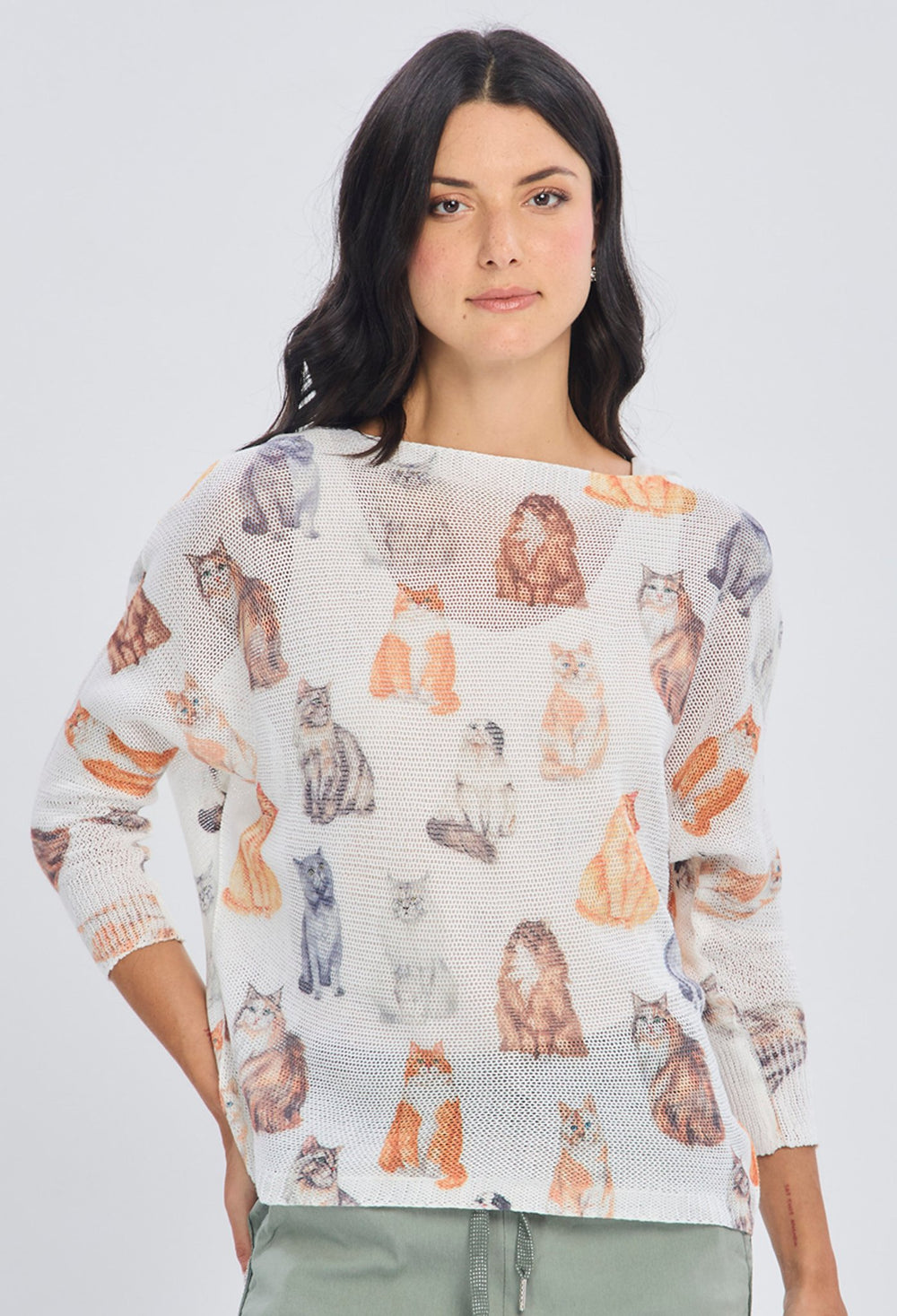 Blusa tejida blanca en punto abierto artesanal con manga tres cuartos en rayon poliéster talla única BYBLA