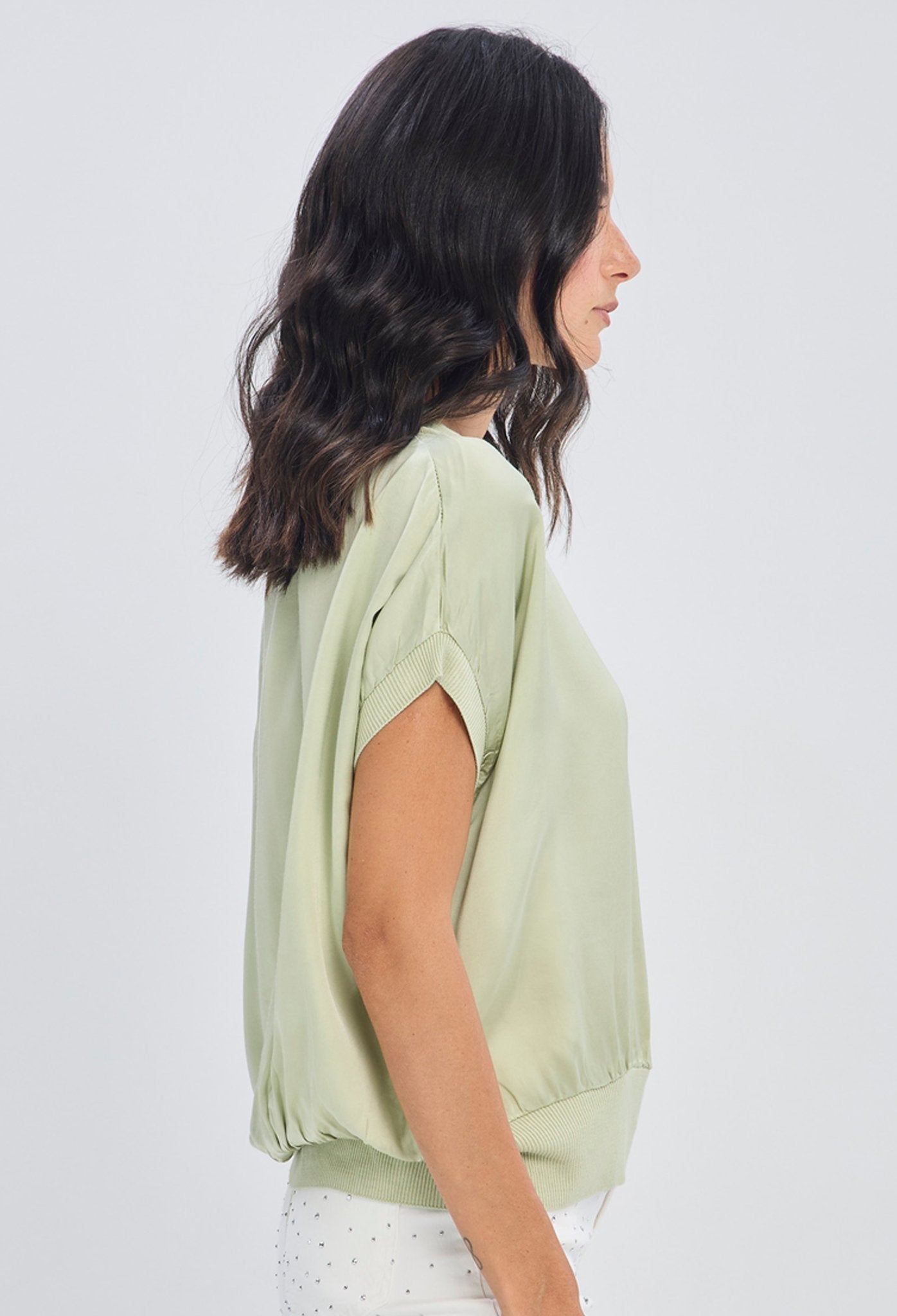 Blusa Amplia con Cinturón