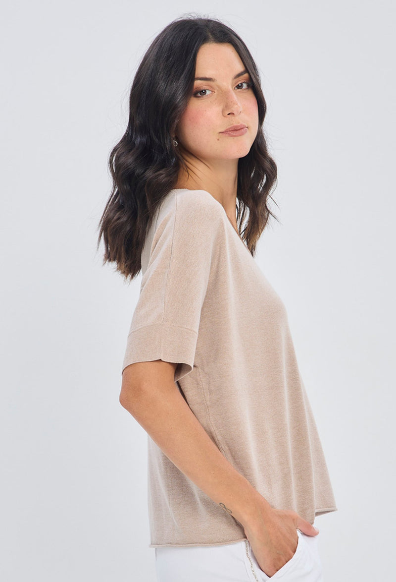 Blusa Cuello V Manga Corta NEW