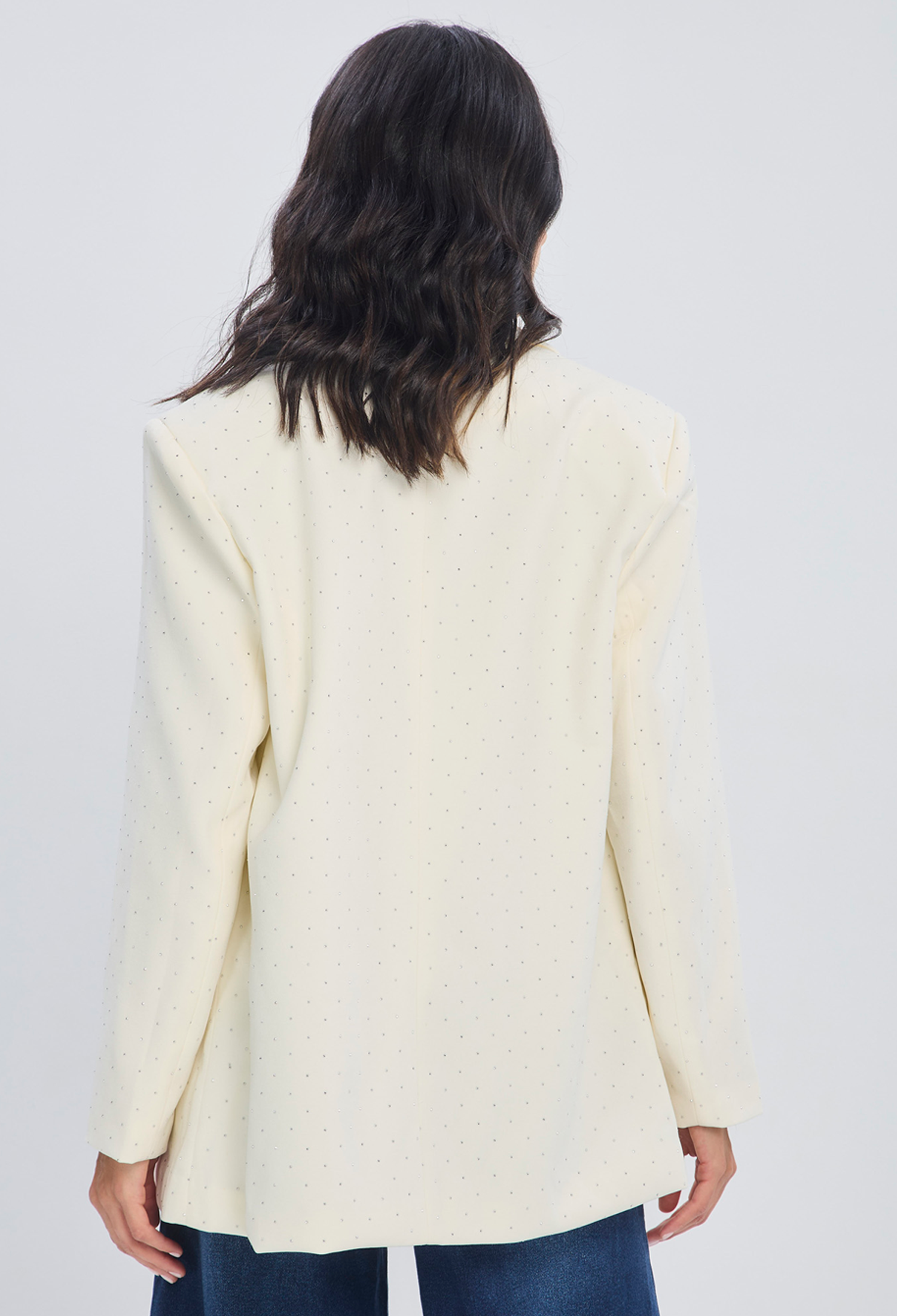 Chaqueta estructurada beige corte recto con forro para mujer silueta definida - vista 4