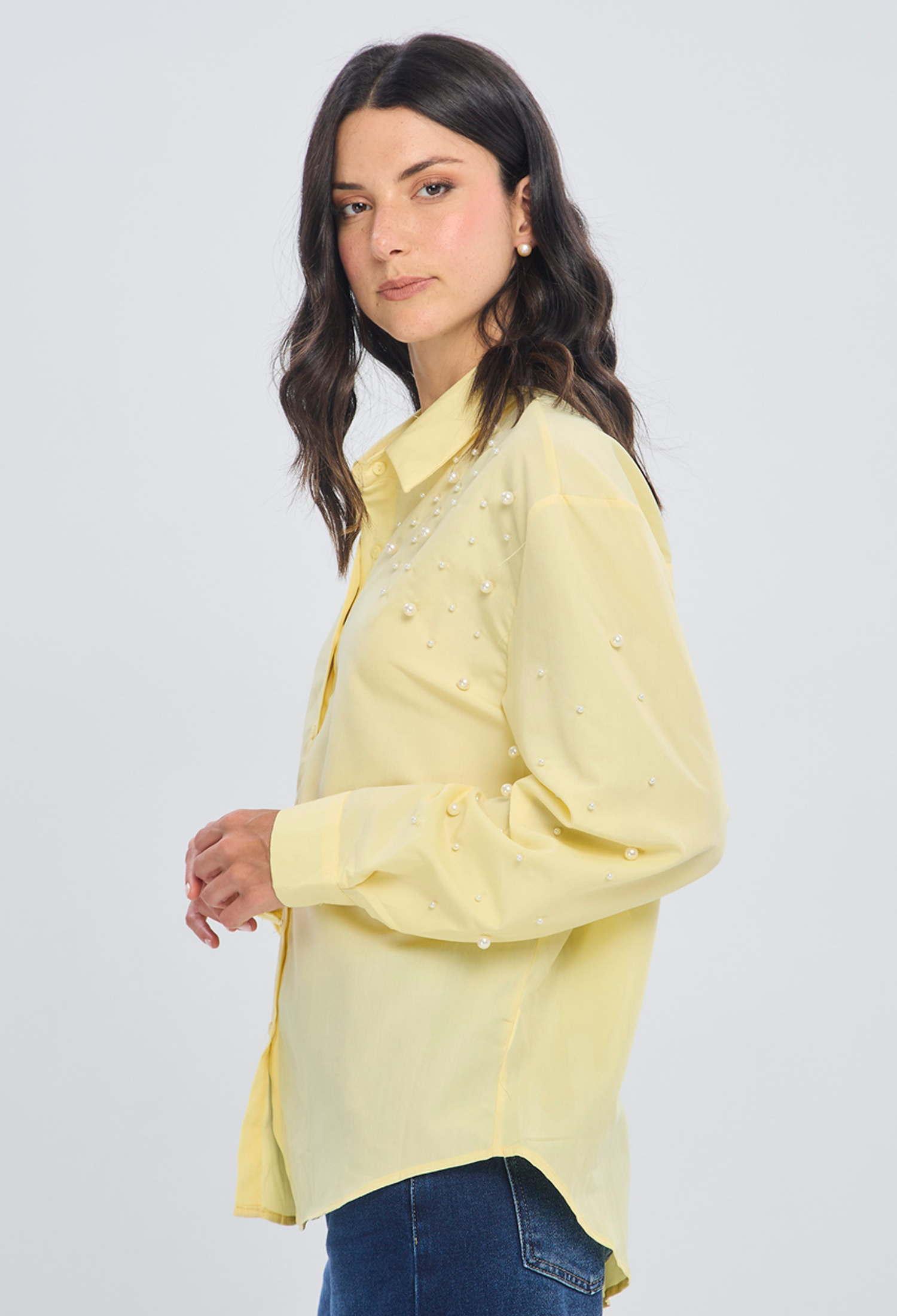 Blusa amarilla viscosa escote envolvente con caída fluida para mujer - vista 4