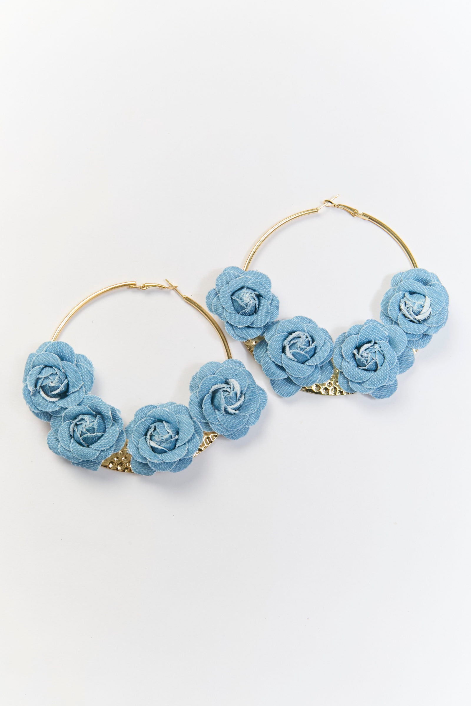 Aretes Argolla Flor Azul BYBLA - vista 2