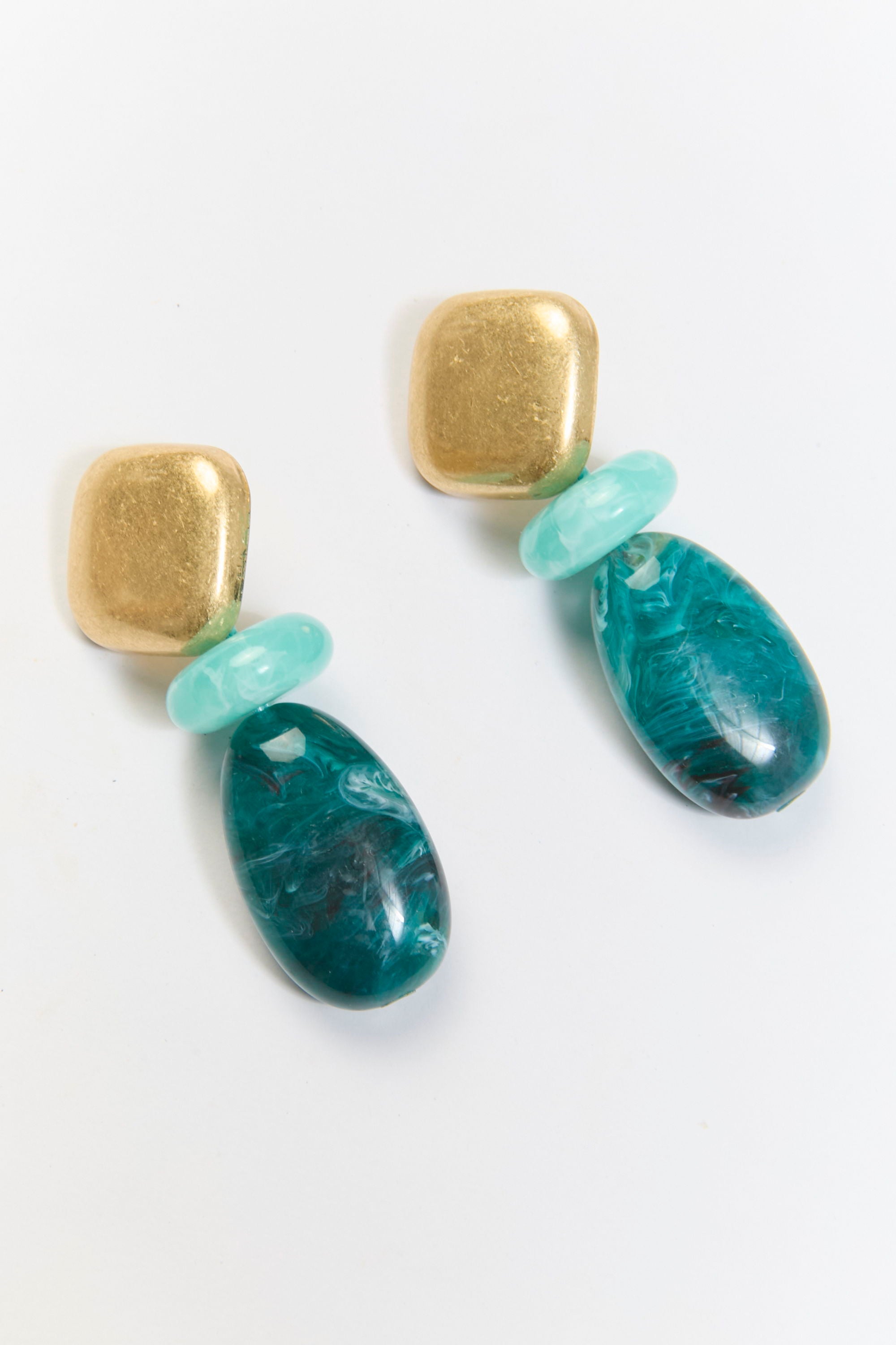 Aretes Colgantes Gota Resina Verde BYBLA - vista 2