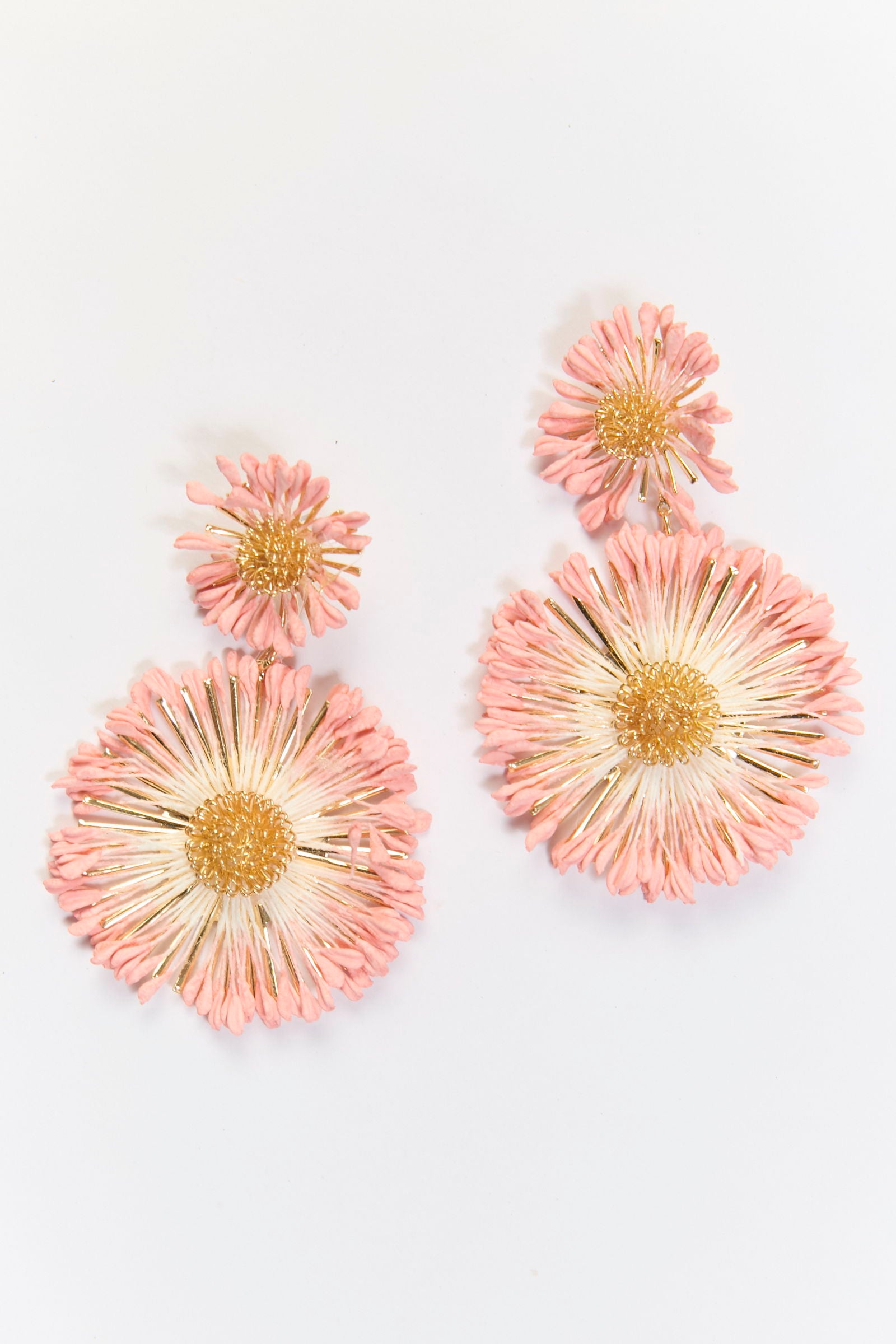Aretes Colgantes Flor Alambre Rosa BYBLA