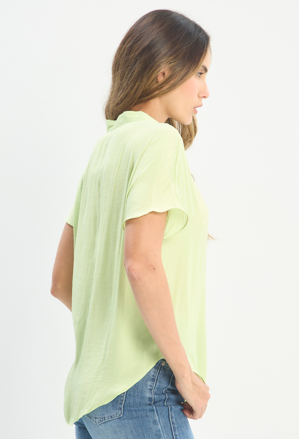 Blusa Mao Detalle Dorado NEW