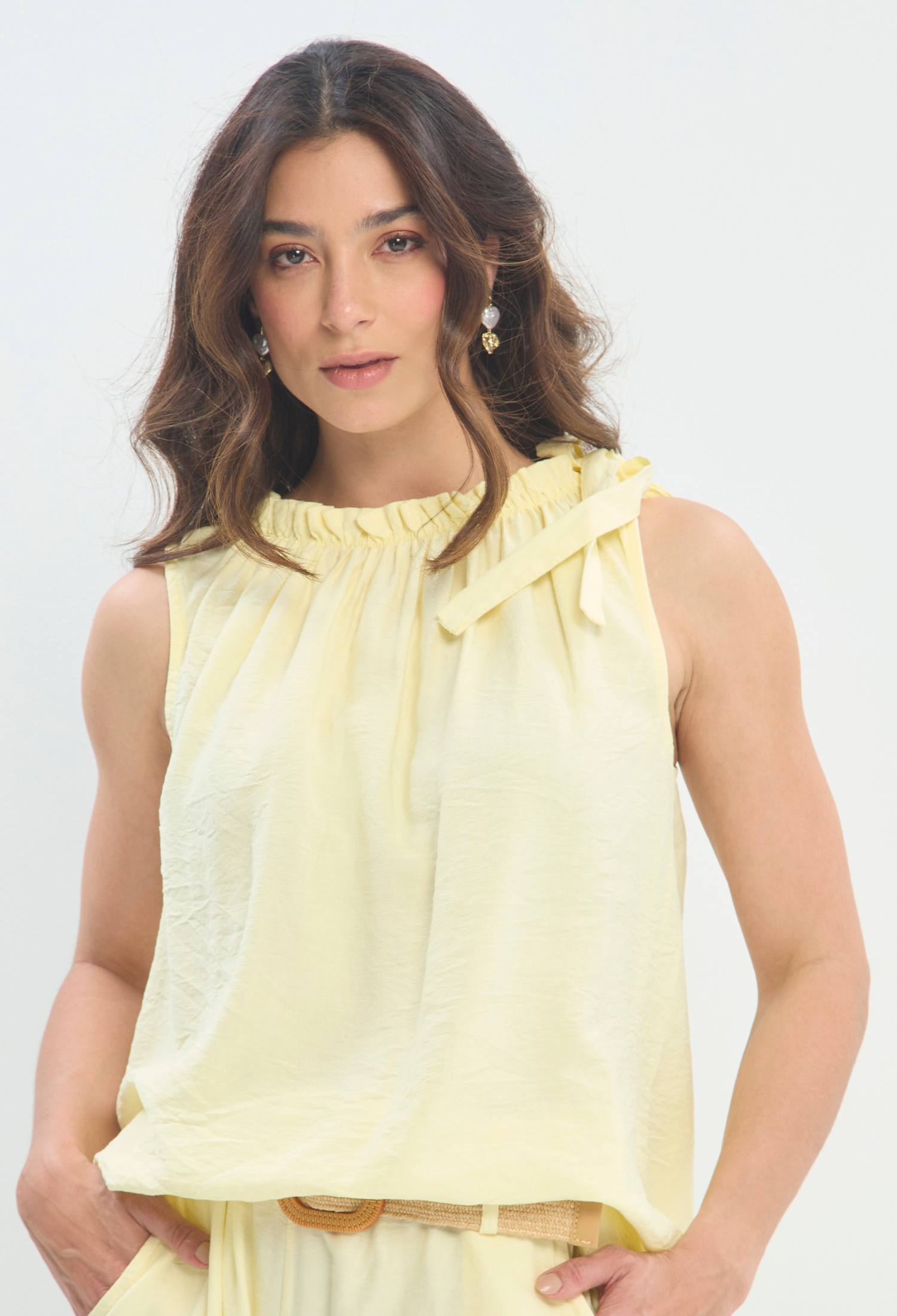 Blusa Cuello Fruncido Lazo NEW