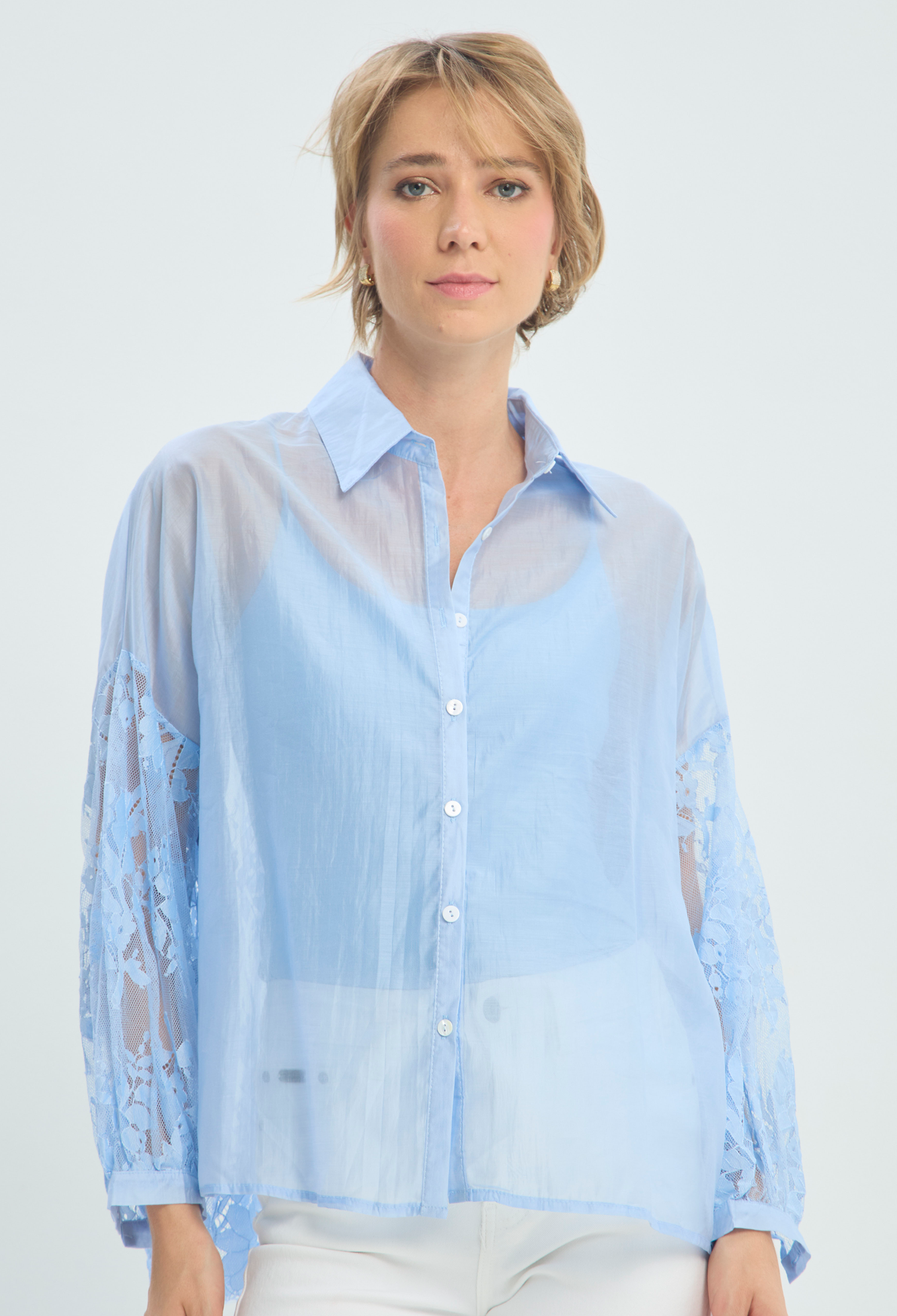 Blusa Manga Larga Azul Transparente con Encaje BYBLA