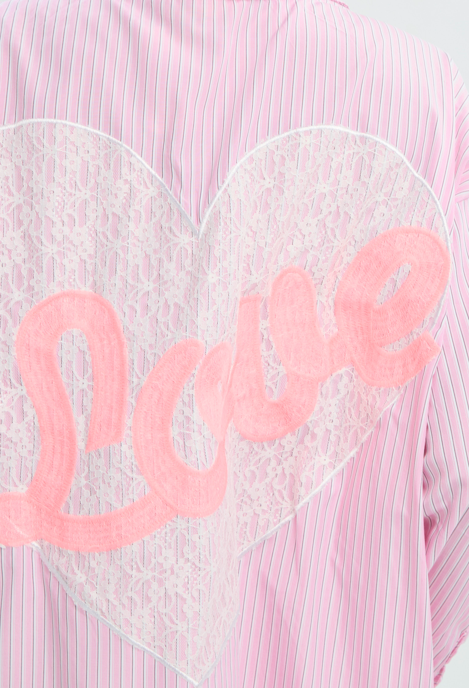 Blusa Manga Larga Rosa a Rayas Oversize BYBLA - vista 4