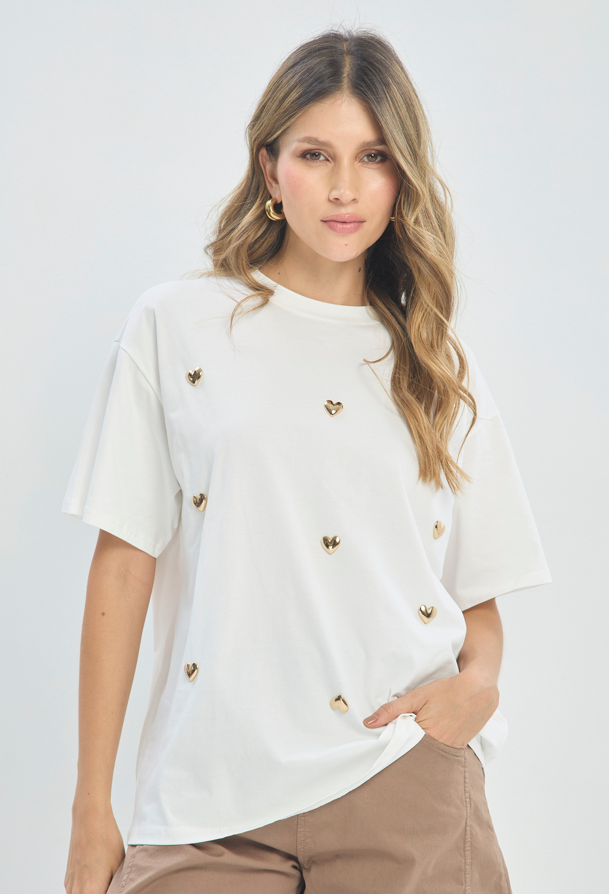 Camiseta Corazones Dorados Blanca BYBLA