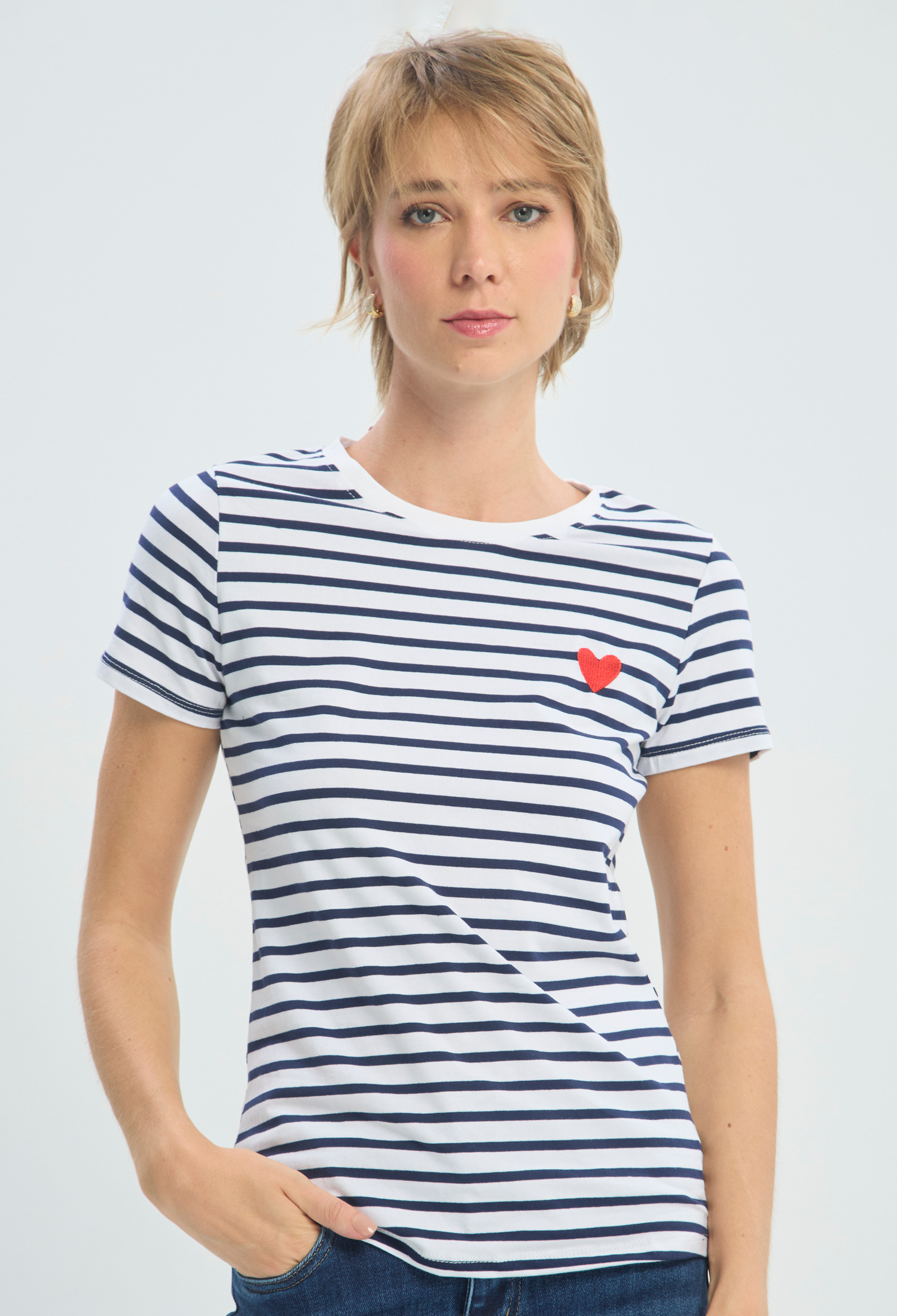 Camiseta Estampada Rayas Azul y Blanco BYBLA