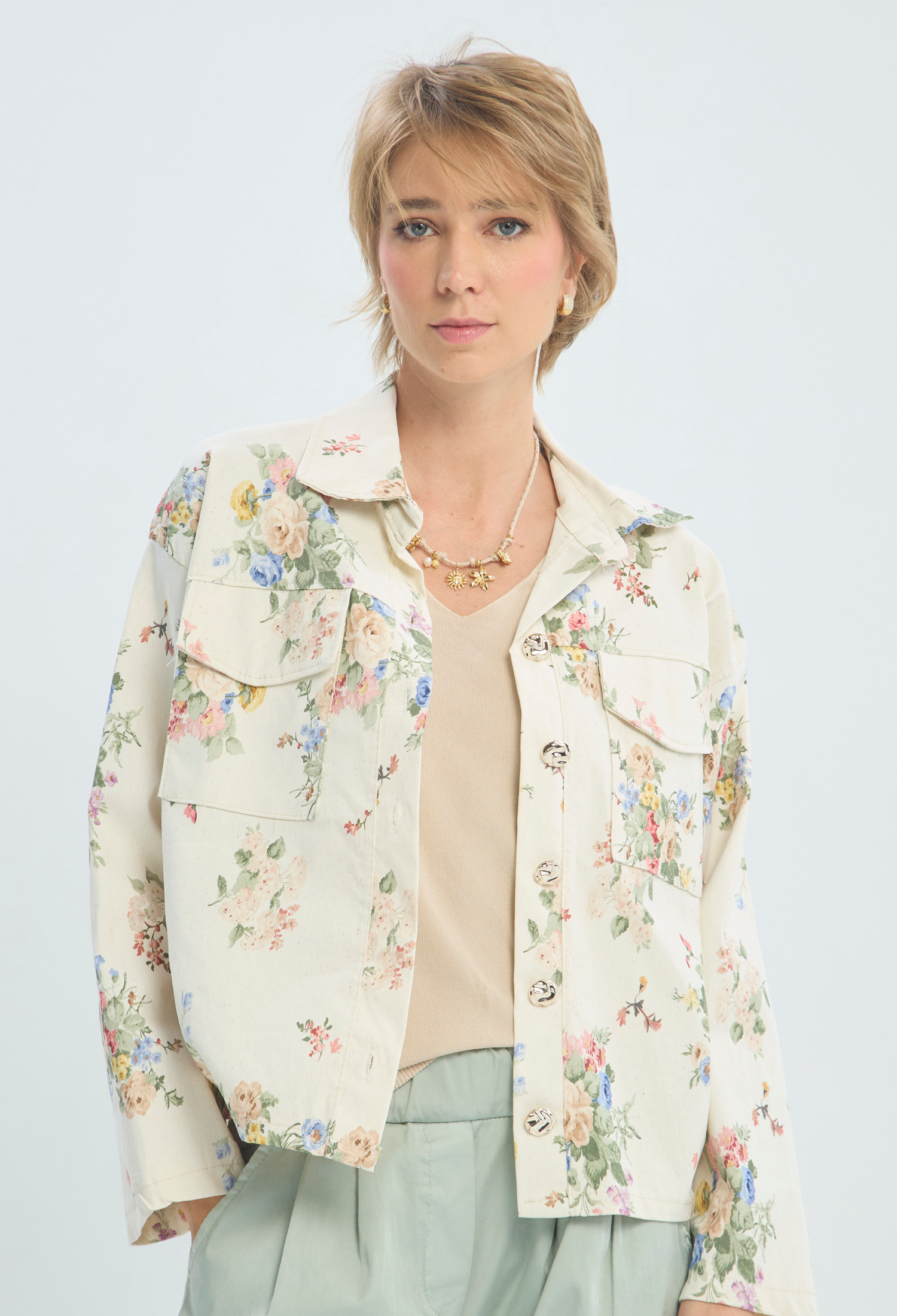 Chaqueta Beige Estampado Floral BYBLA