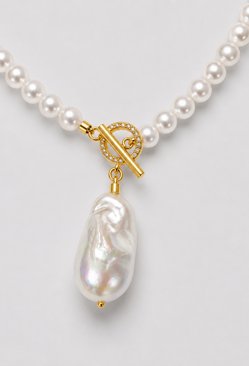 Collar de perlas con cierre dorado de circonias y dije de perla barroca grande - vista 2