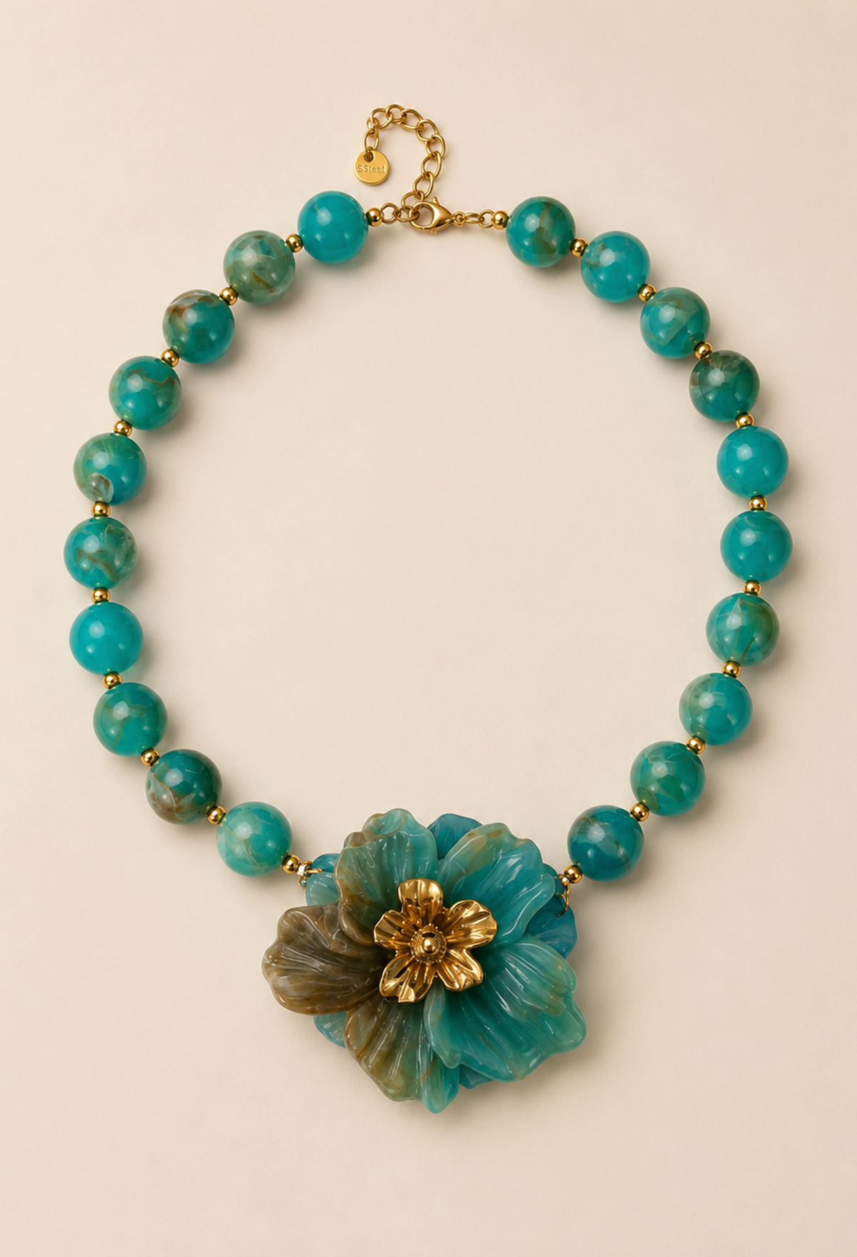 Collar corto de bolas marmoladas con flor central de resina y centro dorado - Azules