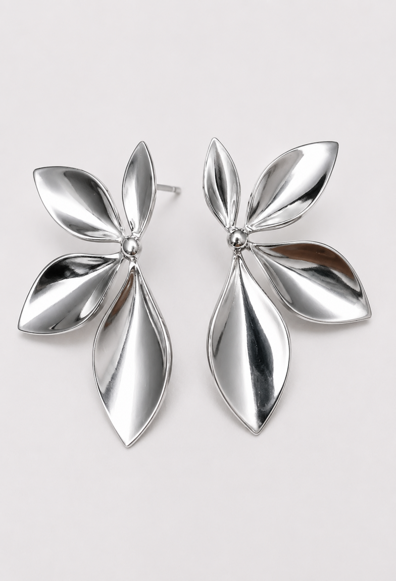 Aretes de hojas metálicas plateadas acabado espejo BYBLA - vista 2