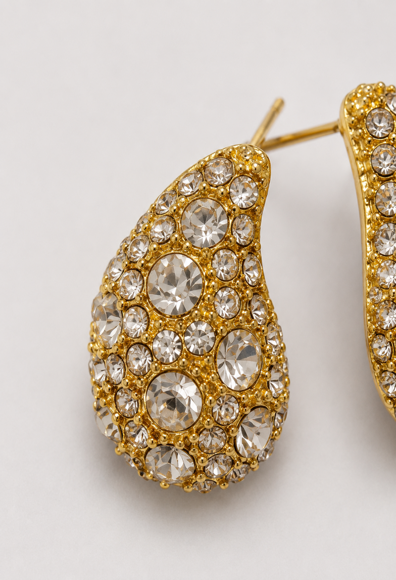 Aretes gota dorada con pavé de cristales transparentes BYBLA - vista 2