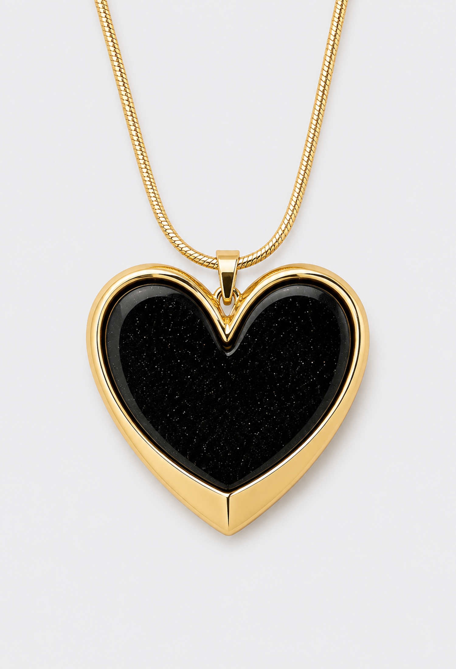 Collar largo dorado con corazón grande de resina, en negro o fucsia marmolado - vista 2
