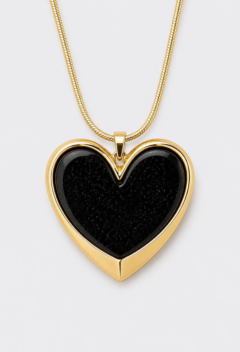 Collar largo dorado con corazón grande de resina, en negro o fucsia marmolado - vista 2