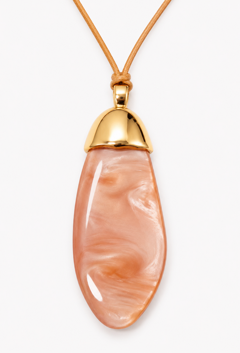 Collar de cordón camel con piedra de resina durazno y capuchón dorado - vista 2