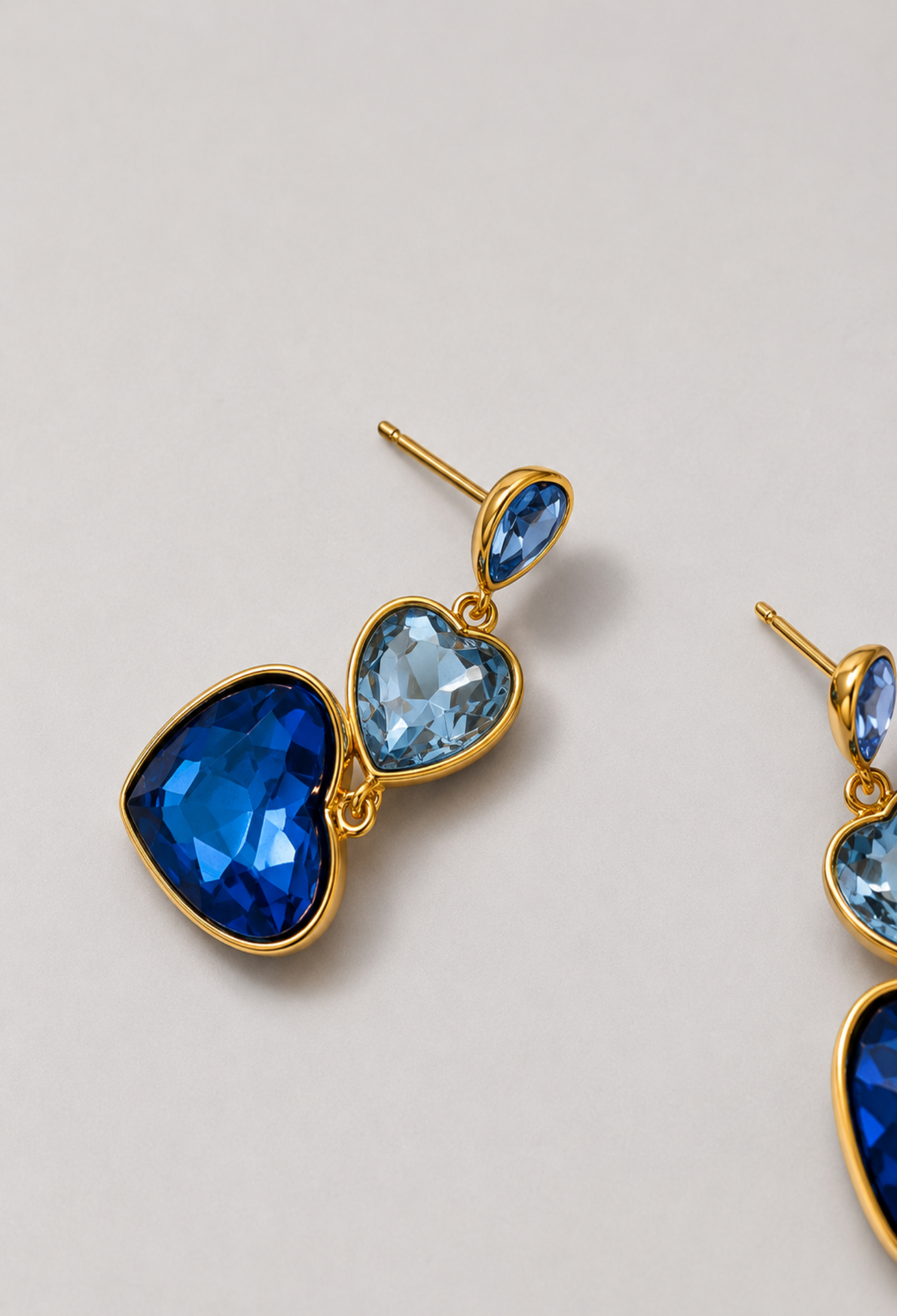 Aretes Corazones de Cristal Azul BYBLA - vista 2