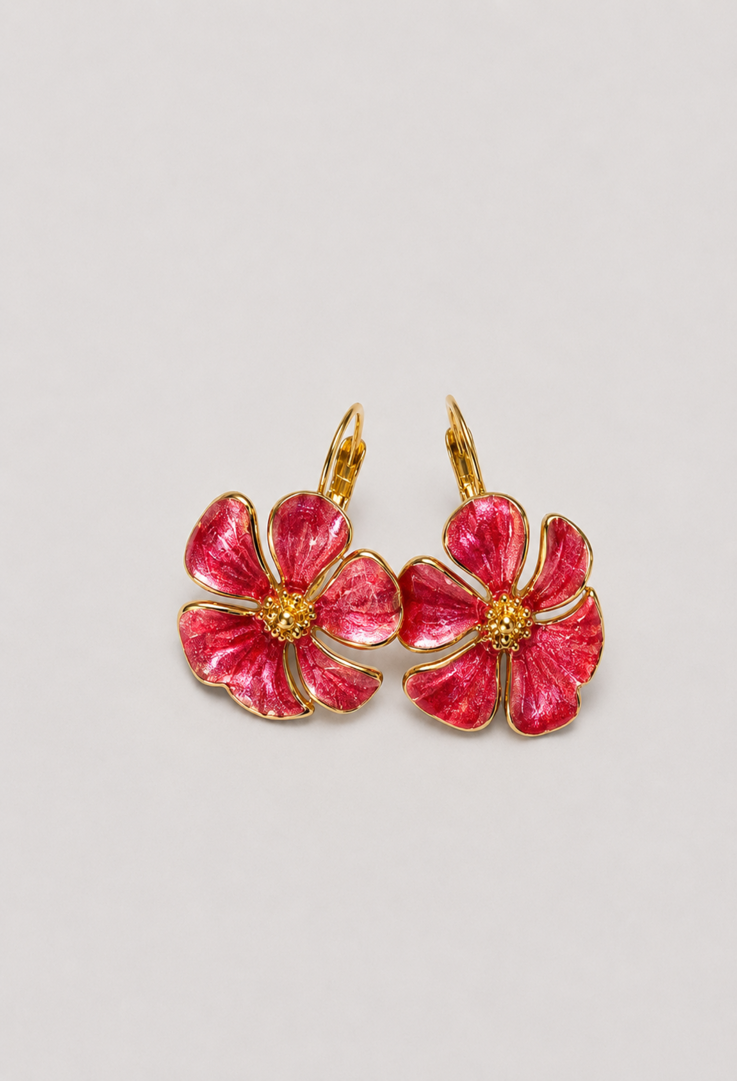 Aretes Flor Esmaltada Roja BYBLA